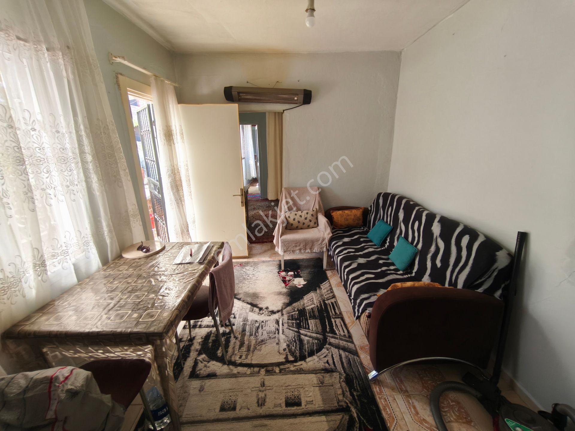 Akçay Caddesine Yürüme Mesafesinde Eşyalı Kiralık 2+1 Müstakil Ev - Görsel 16