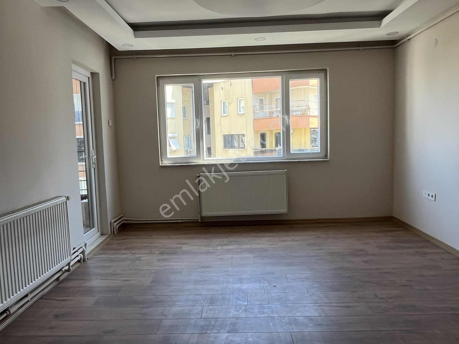Meltem'de Merkezde Adliyeye Yakın Sitede İçi Yapılı 3+1 Daire - Görsel 12