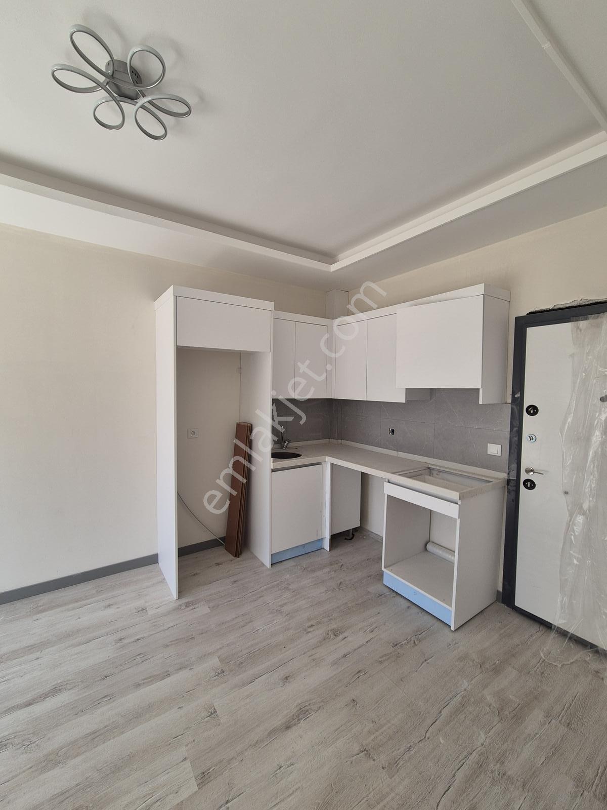 Gültepe'de1+1 Yeni Bina Oturum Hazır Krediye Uygun Satılık Daire - Görsel 3