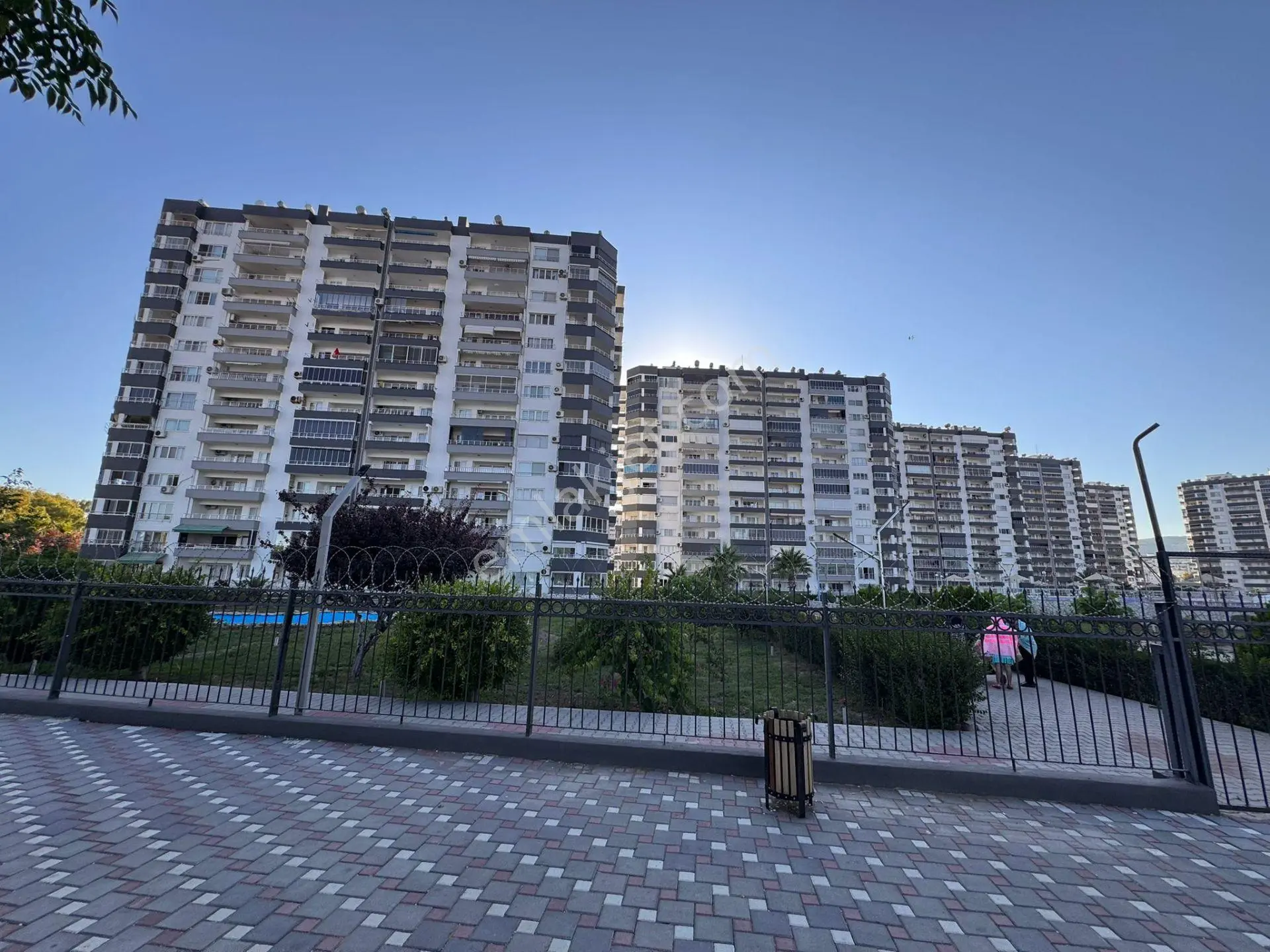 Susanoğlu’nun Gözdesi: Flamingo 7’de Denize Sıfır 2+1 Satılık Daire