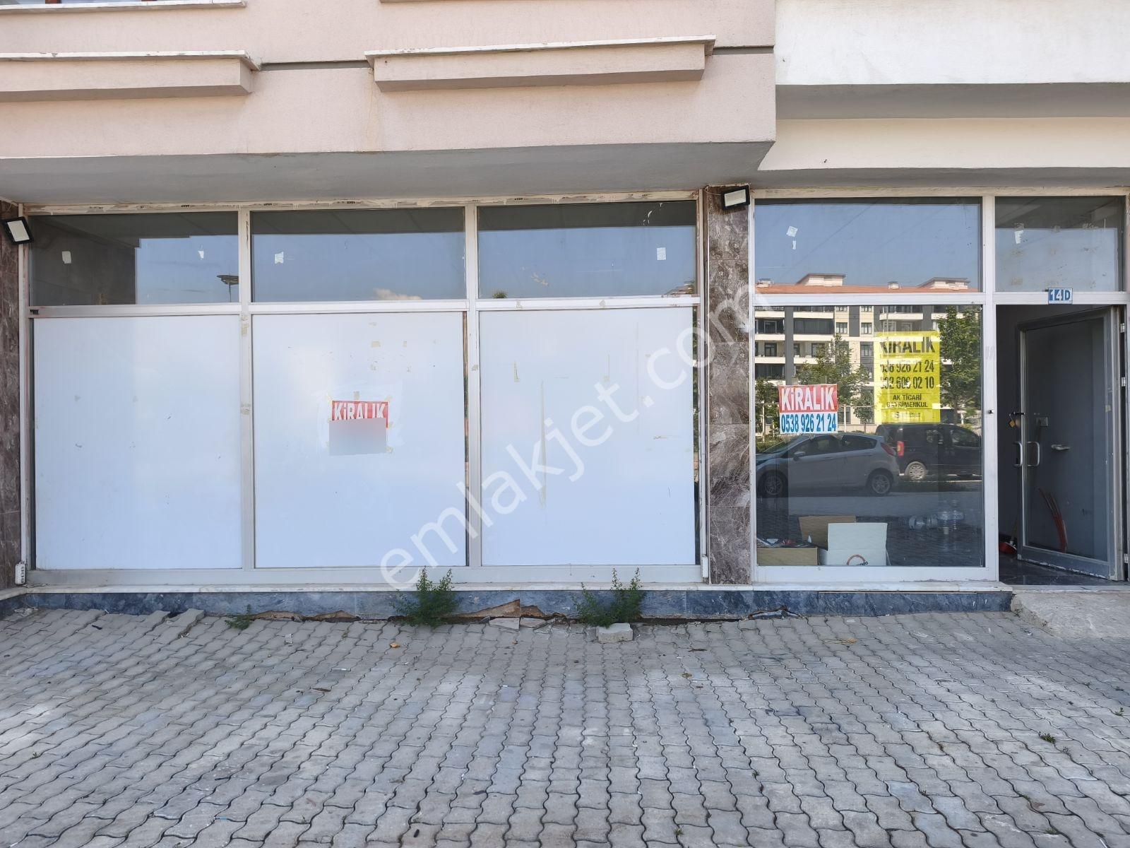 Karatay Hamzaoğlu Parkı Yanı Satılık Dükkan 50 M2 Geniş Parklı