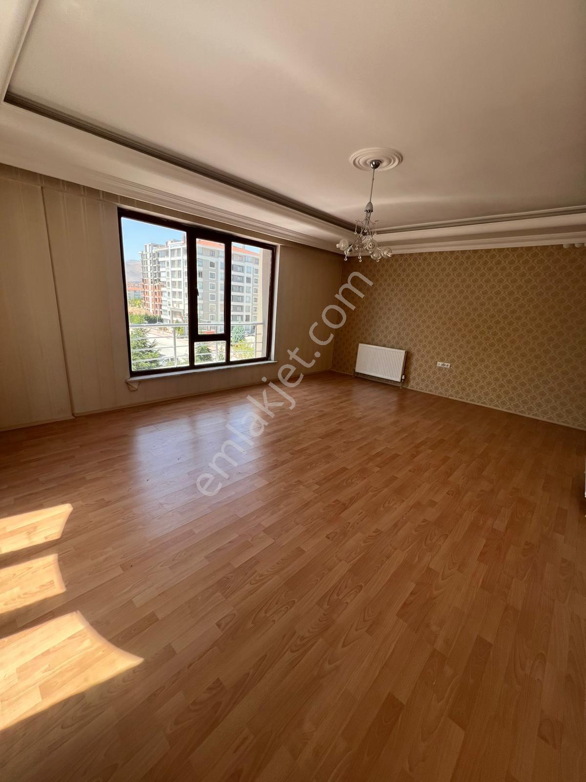 Star'dan Yazır Mah Kiralık Site İçinde Daire - Görsel 23