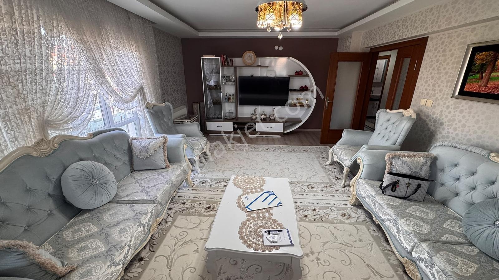 Elvanda 6+1 Önü Açık Manzaral 2 Teraslı Daire - Görsel 11