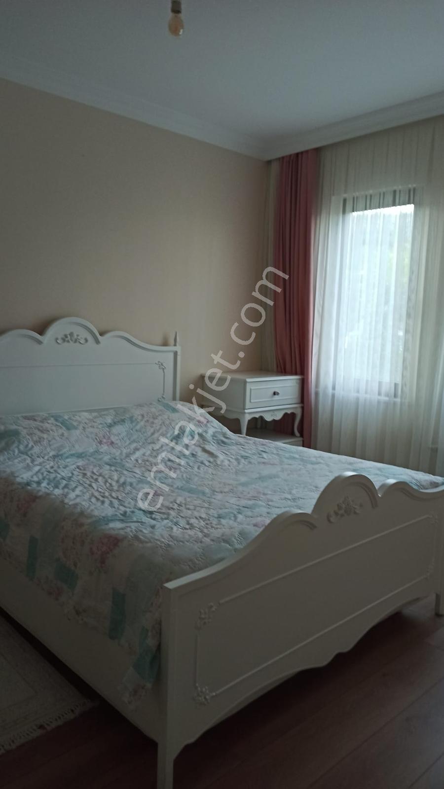 3 Kent'den Basın Sitesinde Deniz Manzaralı 3+1 Kiralık Daire - Görsel 10