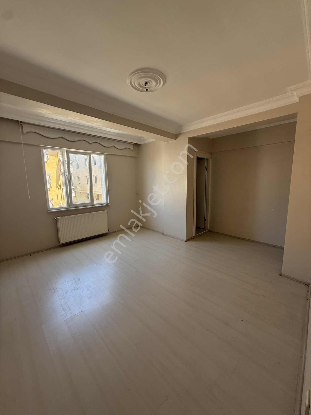 Çakmak Da Geniş Ebeveyn Banyolu 3+1 Daire - Görsel 13