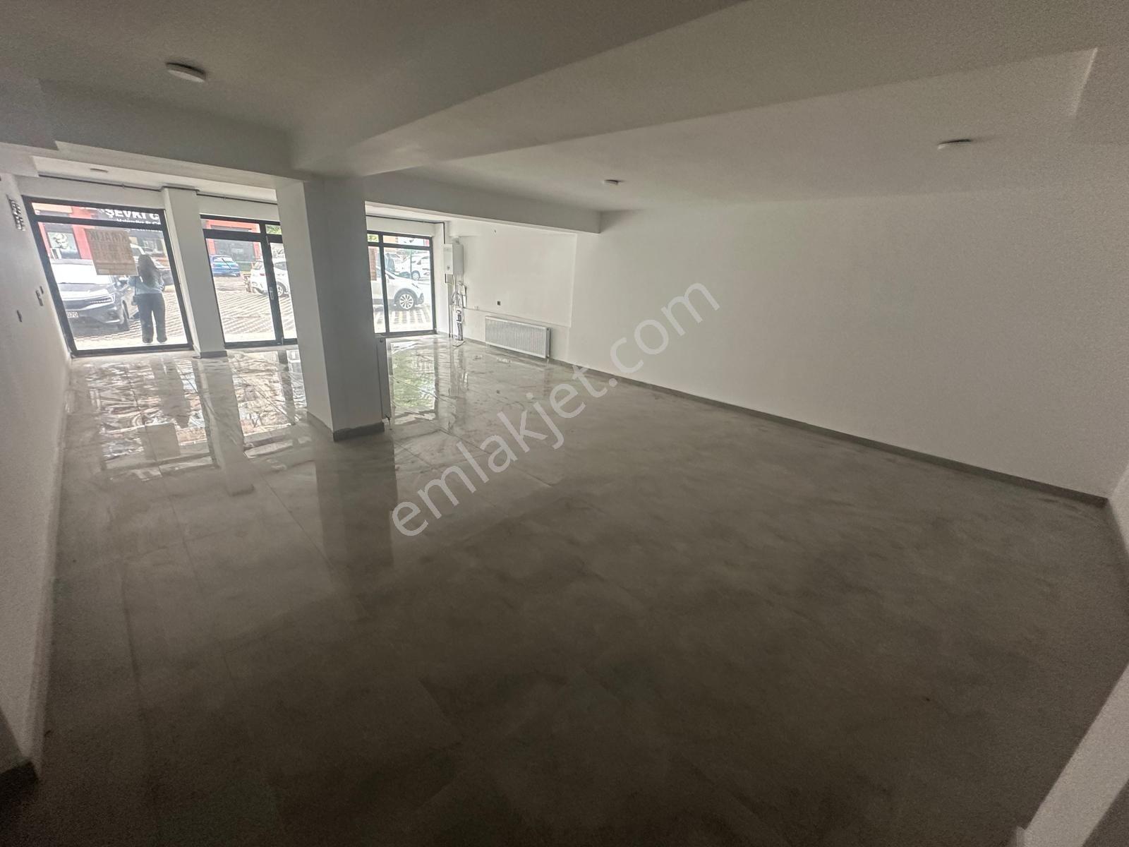 Keçiörende Ayvalı Mah Cadde Üstünde 110 M2 Sıfır Kiralık Dükkan - Görsel 7