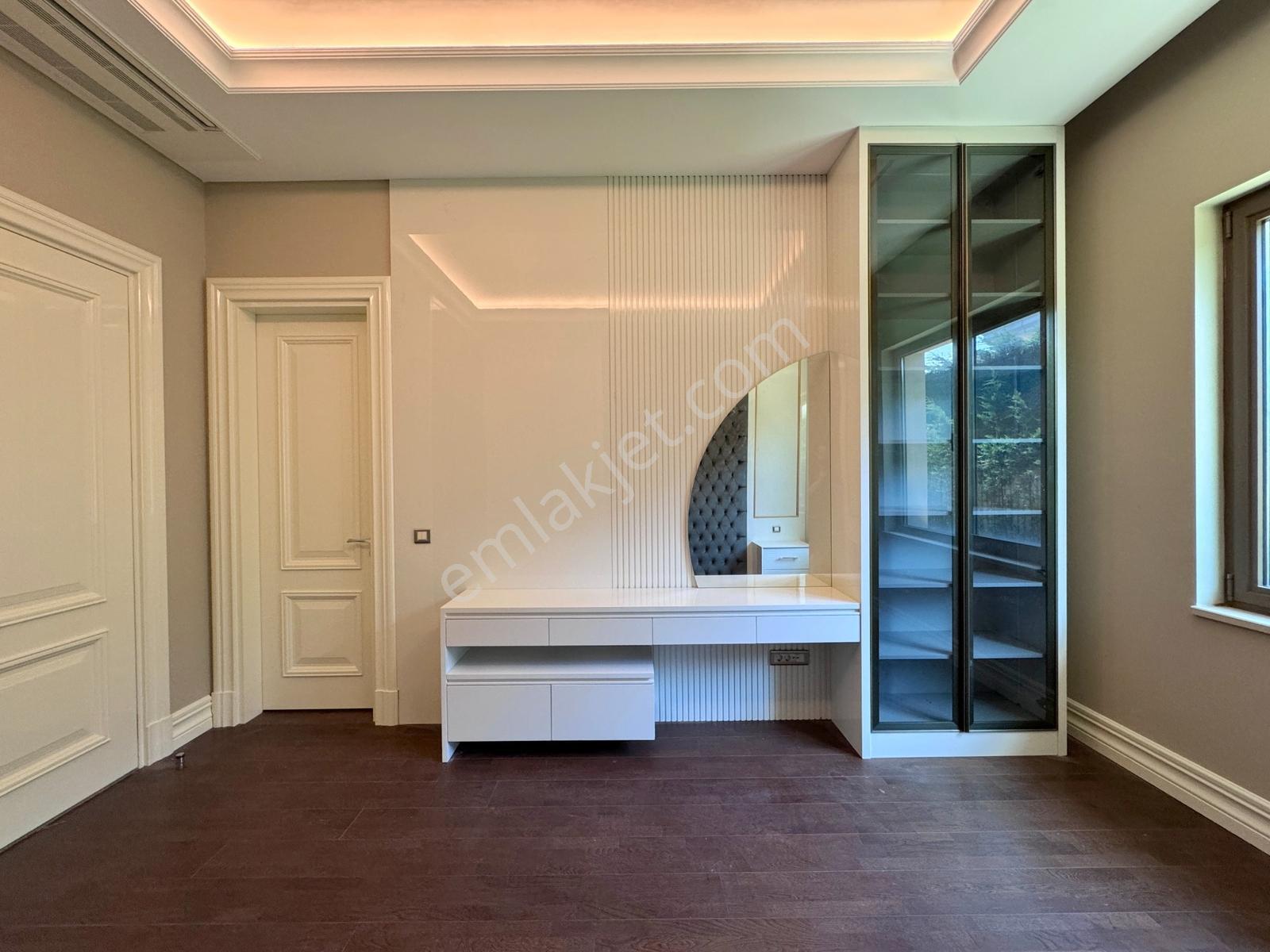 Didem Durukan'dan Göl İstanbul'da Satılık 6+1 Eşyalı Villa - Görsel 12