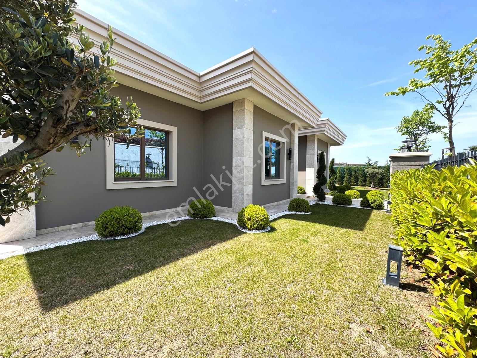 Didem Durukan'dan Göl İstanbul'da Satılık 6+1 Eşyalı Villa - Görsel 23
