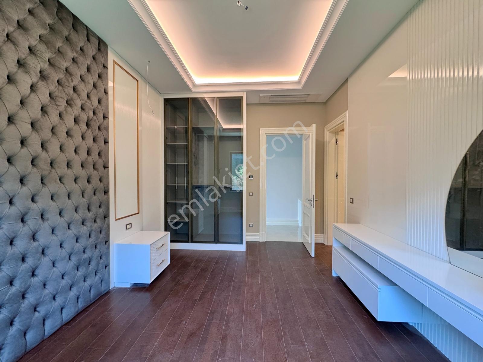 Didem Durukan'dan Göl İstanbul'da Satılık 6+1 Eşyalı Villa - Görsel 36