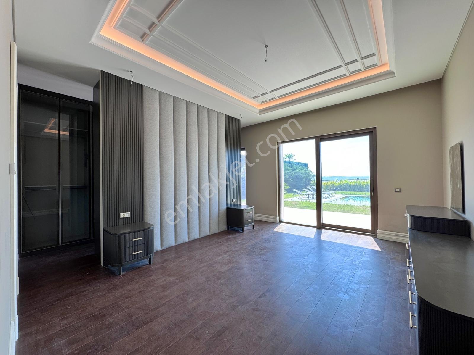 Didem Durukan'dan Göl İstanbul'da Satılık 6+1 Eşyalı Villa - Görsel 29