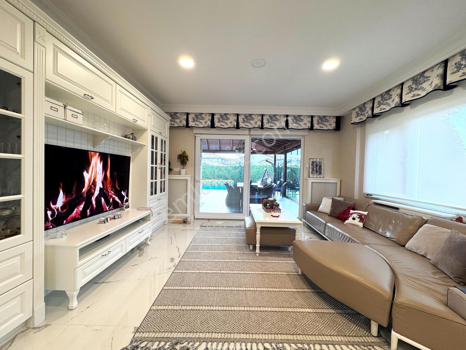 Didem Durukan'dan Park Village Sitesinde Lagina Tipi Satılık 5+1 - Görsel 25