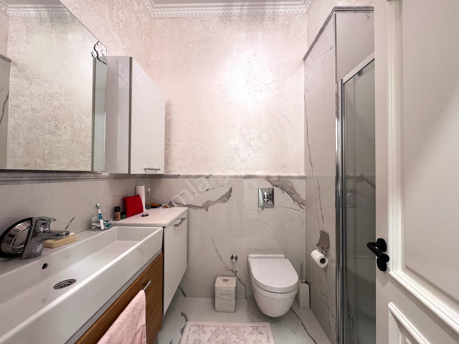 Didem Durukan'dan Park Village Sitesinde Lagina Tipi Satılık 5+1 - Görsel 37
