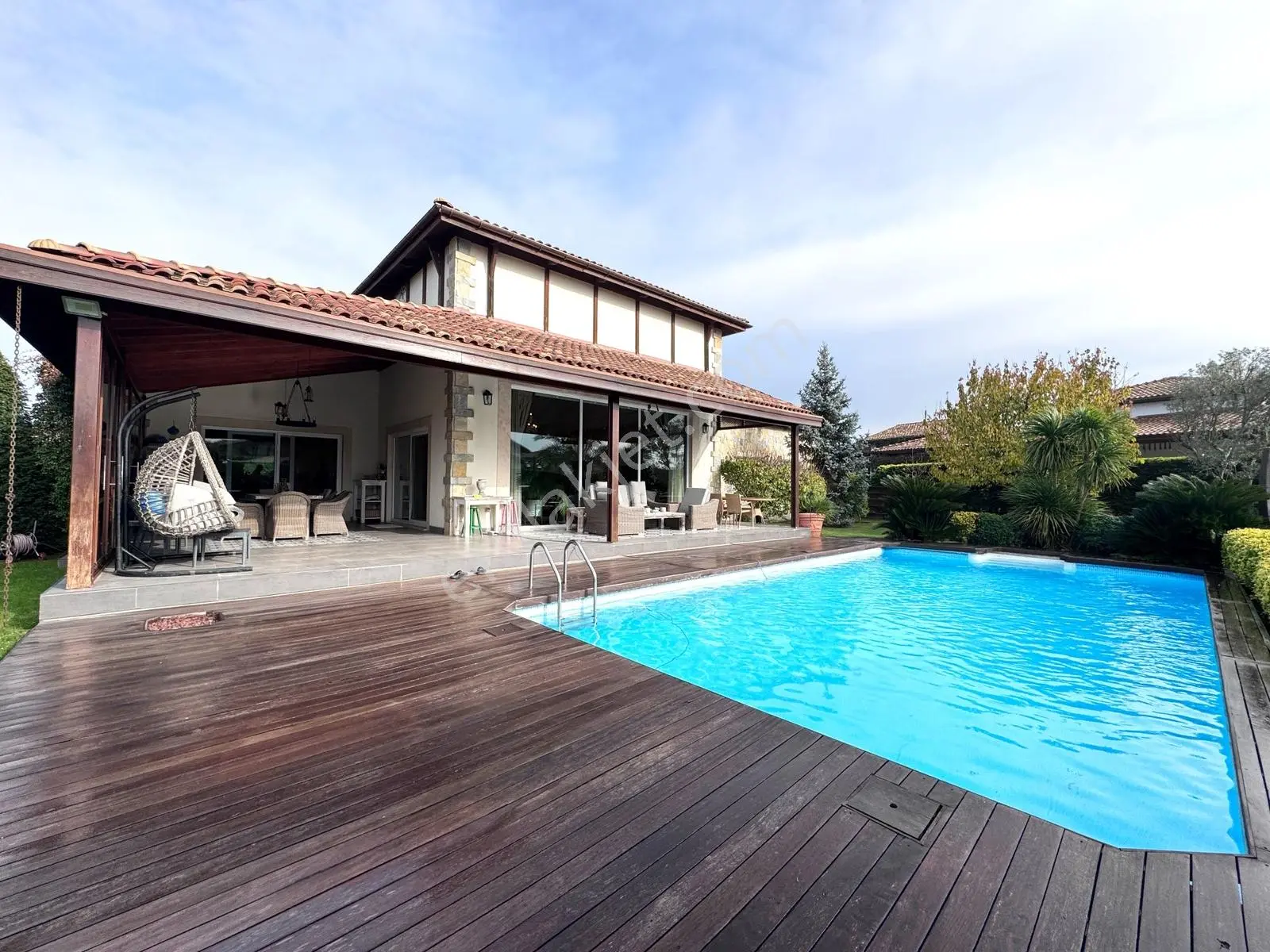 Didem Durukan'dan Park Village Sitesinde Lagina Tipi Satılık 5+1