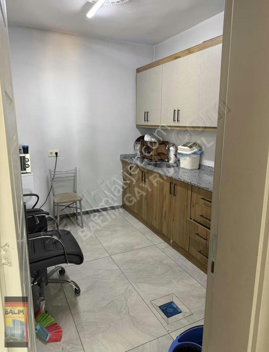Oduncular Sitesi'nde Kiralık İş Yeri - Görsel 2