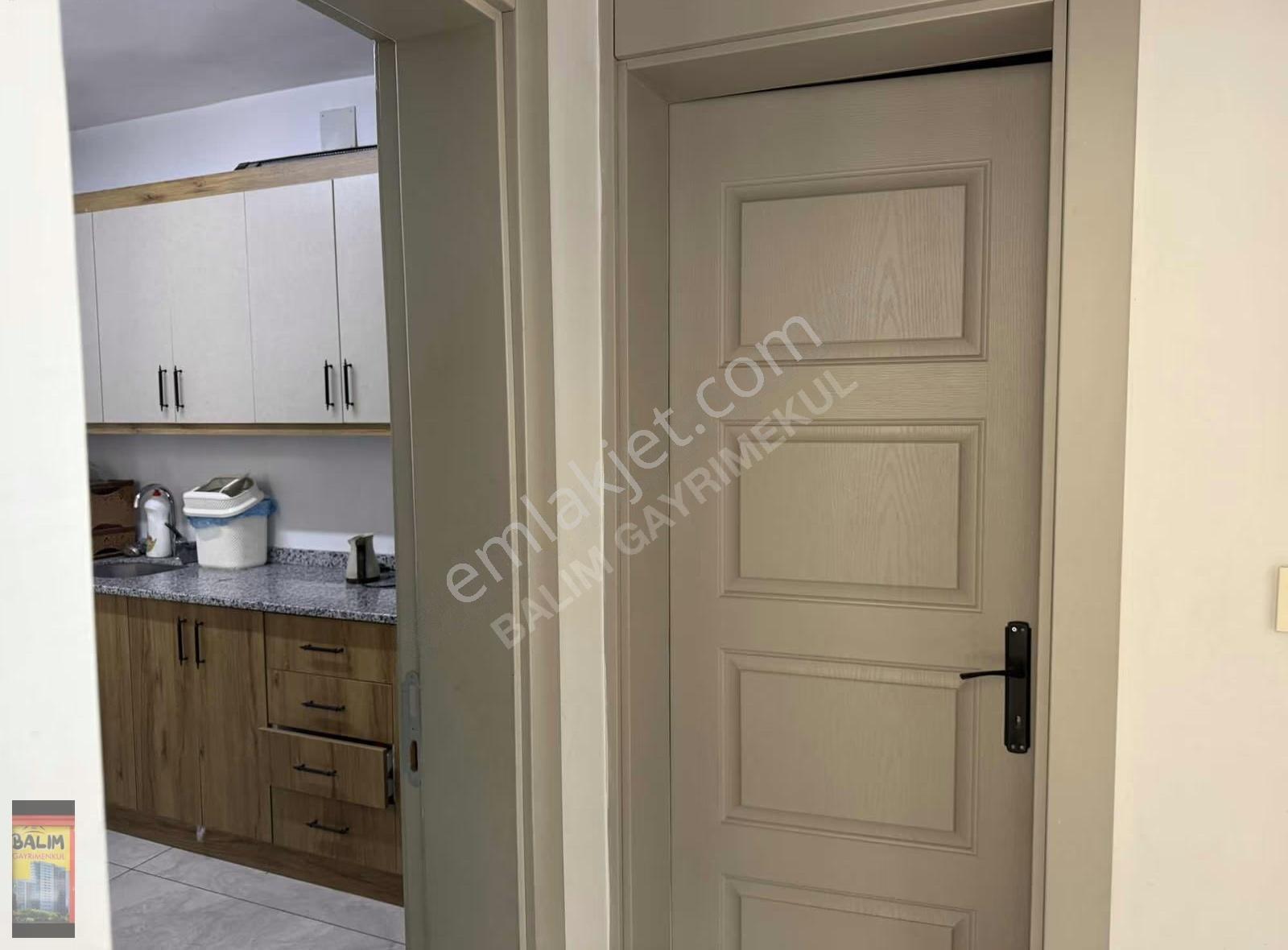 Oduncular Sitesi'nde Kiralık İş Yeri - Görsel 3