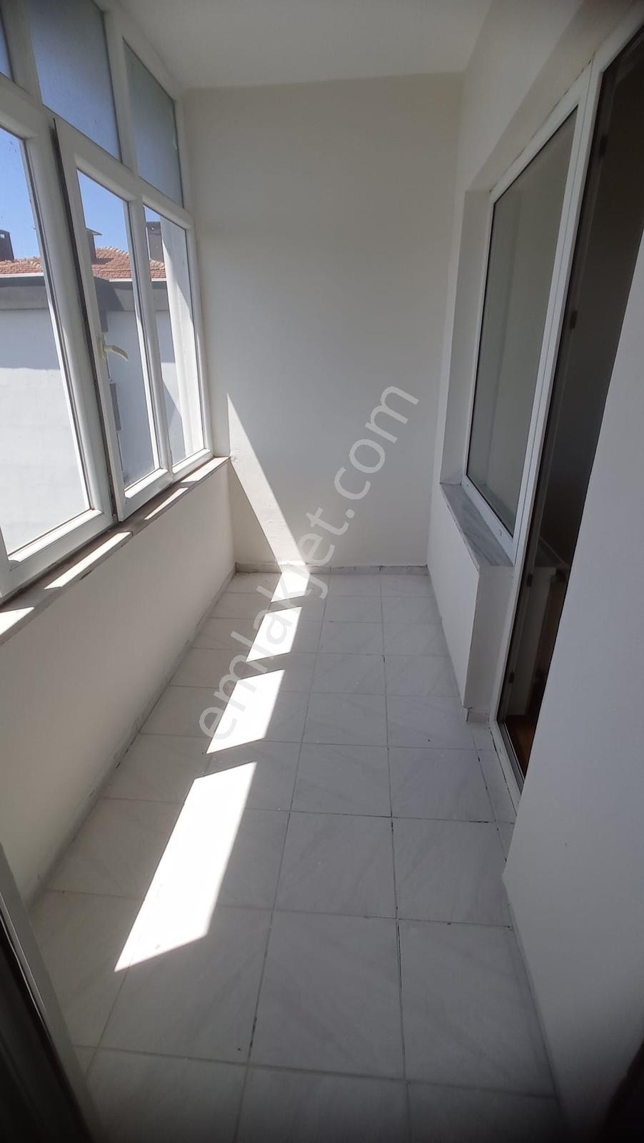 Aytepe Sitesinde 2+1 Kiralık Daire - Görsel 17