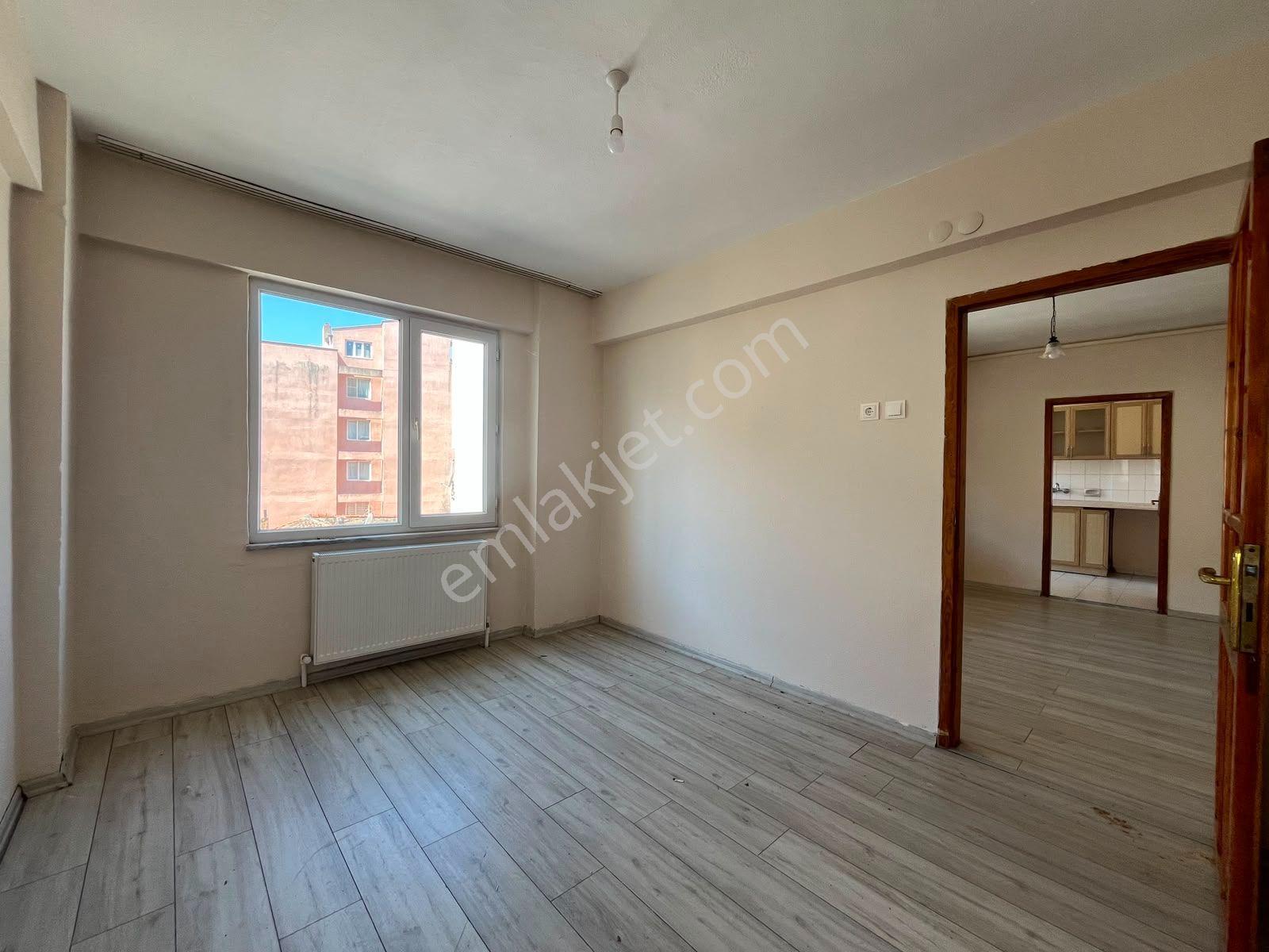 Tuzcumurat Belediye Konutlarında 2+1 Kiralık Daire - Görsel 10