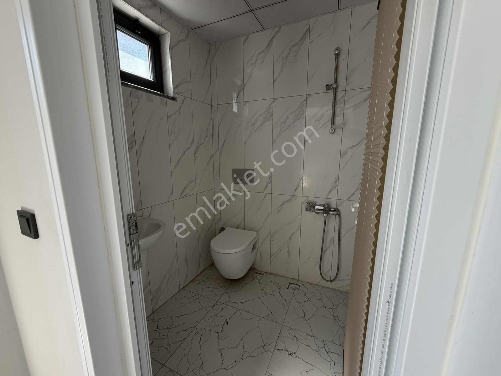 Remax Ezgi'den 19 Mayıs Bulvarında Kiralık 2+1 Daire - Görsel 11