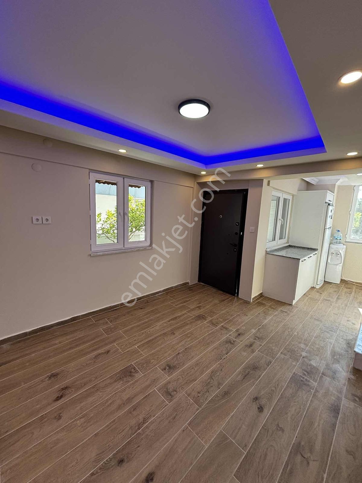 Kuşadası Sahil Sitelerinde 500 Metre Masrafsız Satılık Villa - Görsel 27