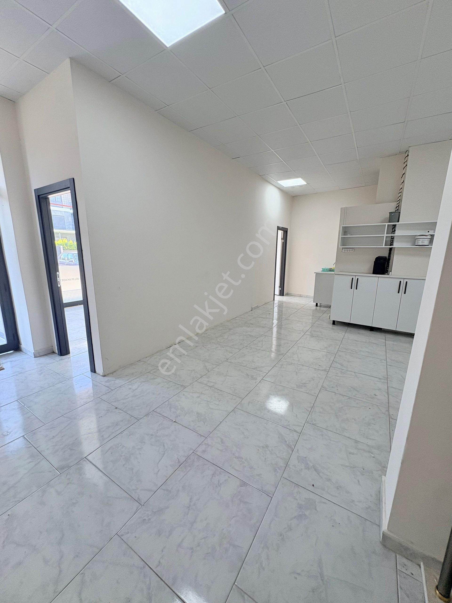 Genişletme İmkanı Olan Depolu,bacalı Kiralık İşyeri - Görsel 9