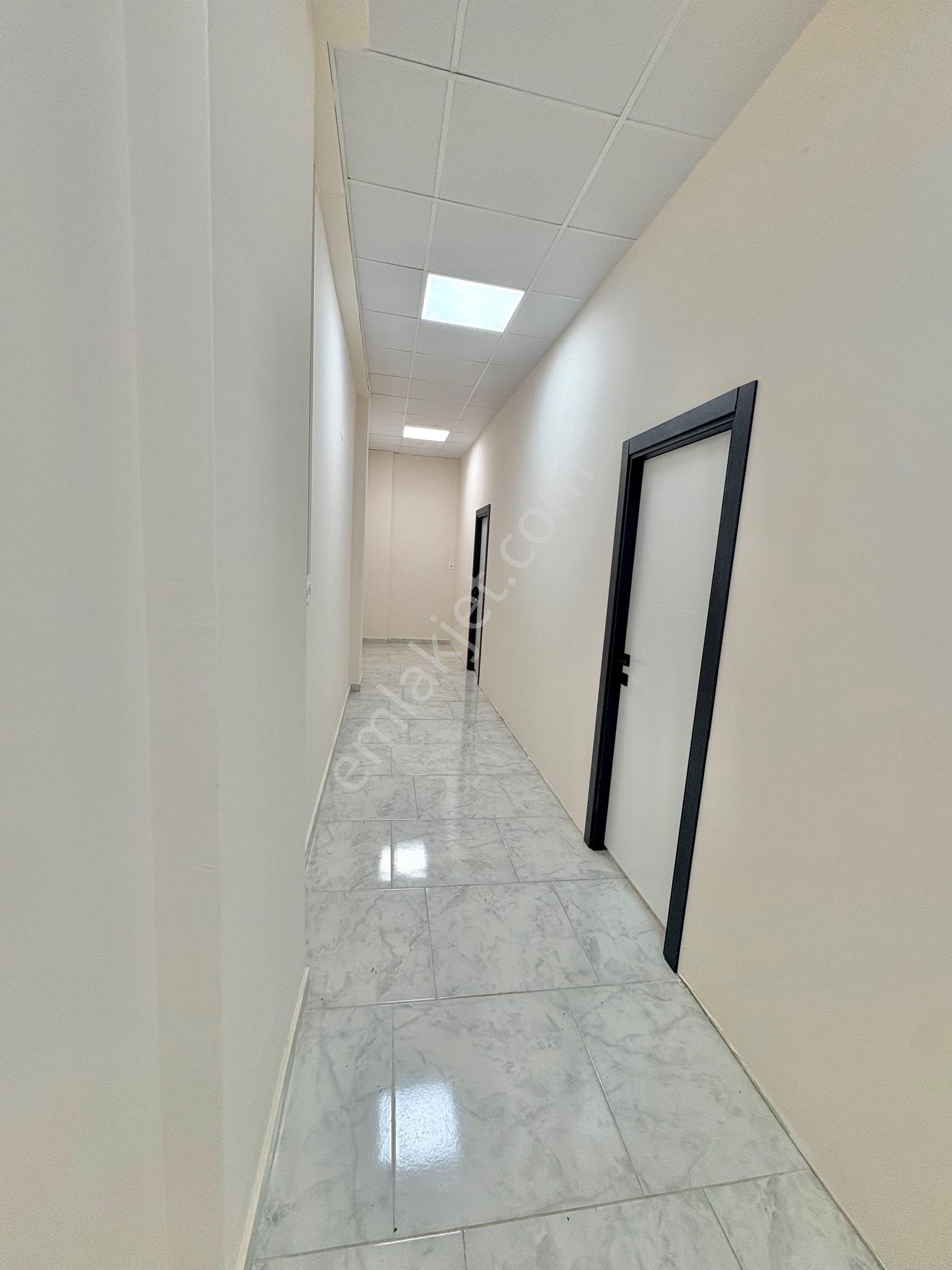 Genişletme İmkanı Olan Depolu,bacalı Kiralık İşyeri - Görsel 16
