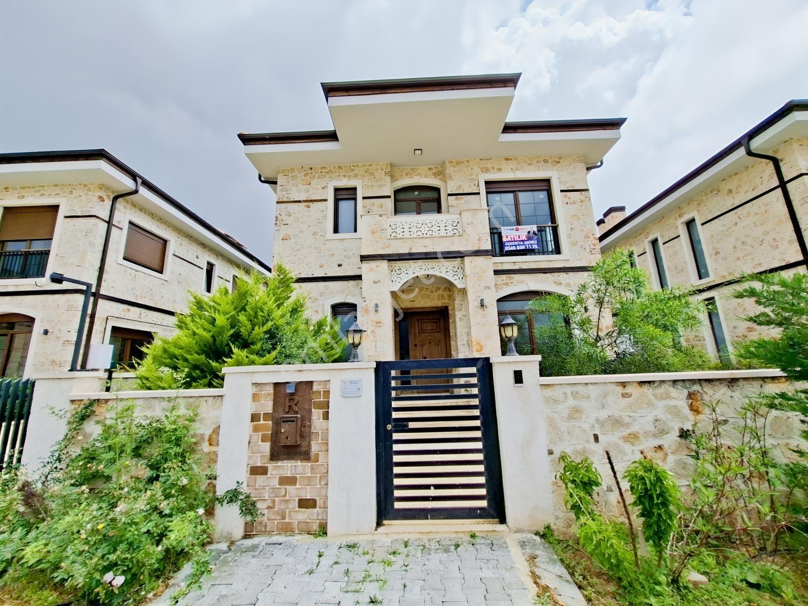 Yeşilbayır'da Lüks Villa - Görsel 31