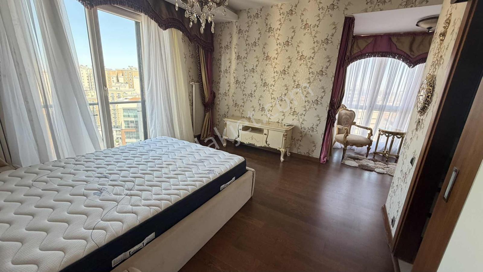 Çiğdem Emlak'tan Hipodrom Ve Deniz Manz 3,5+1 Eşyalı Kiralık - Görsel 21