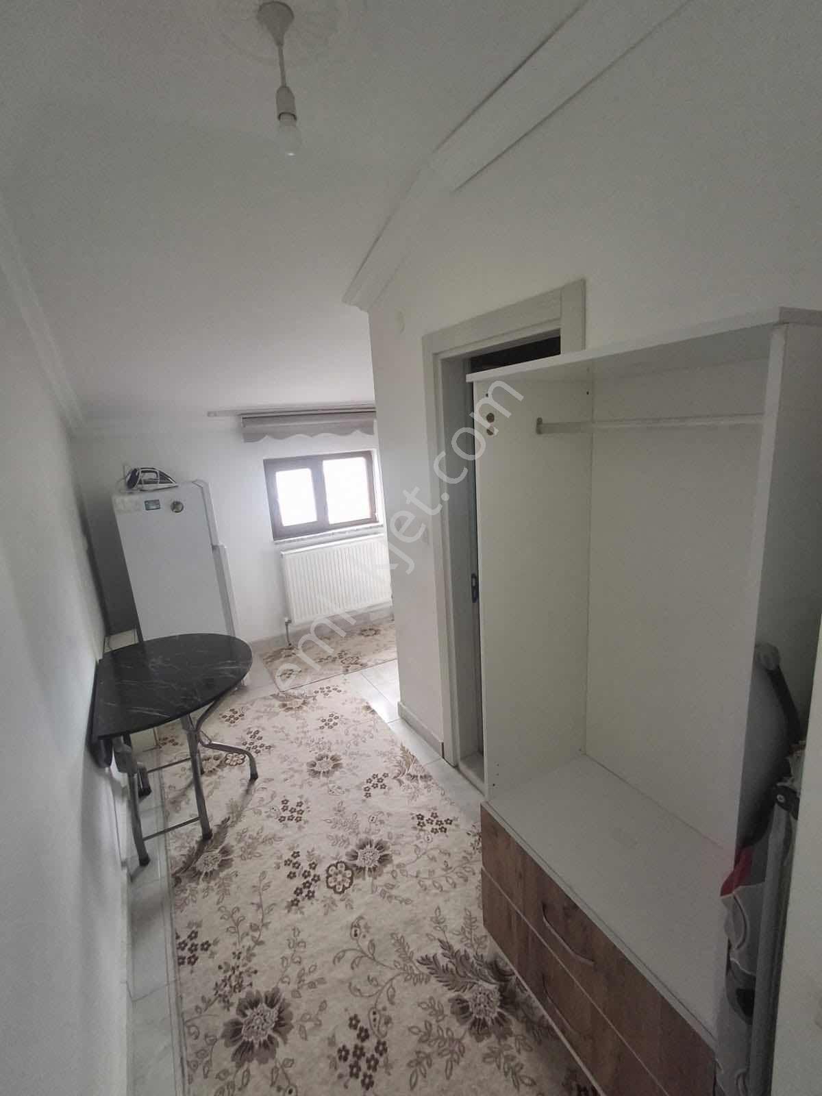 Akaylar Gayrimenkulden Meydanda Kiralık 1+1 Eşyalı Apart Daire - Görsel 9