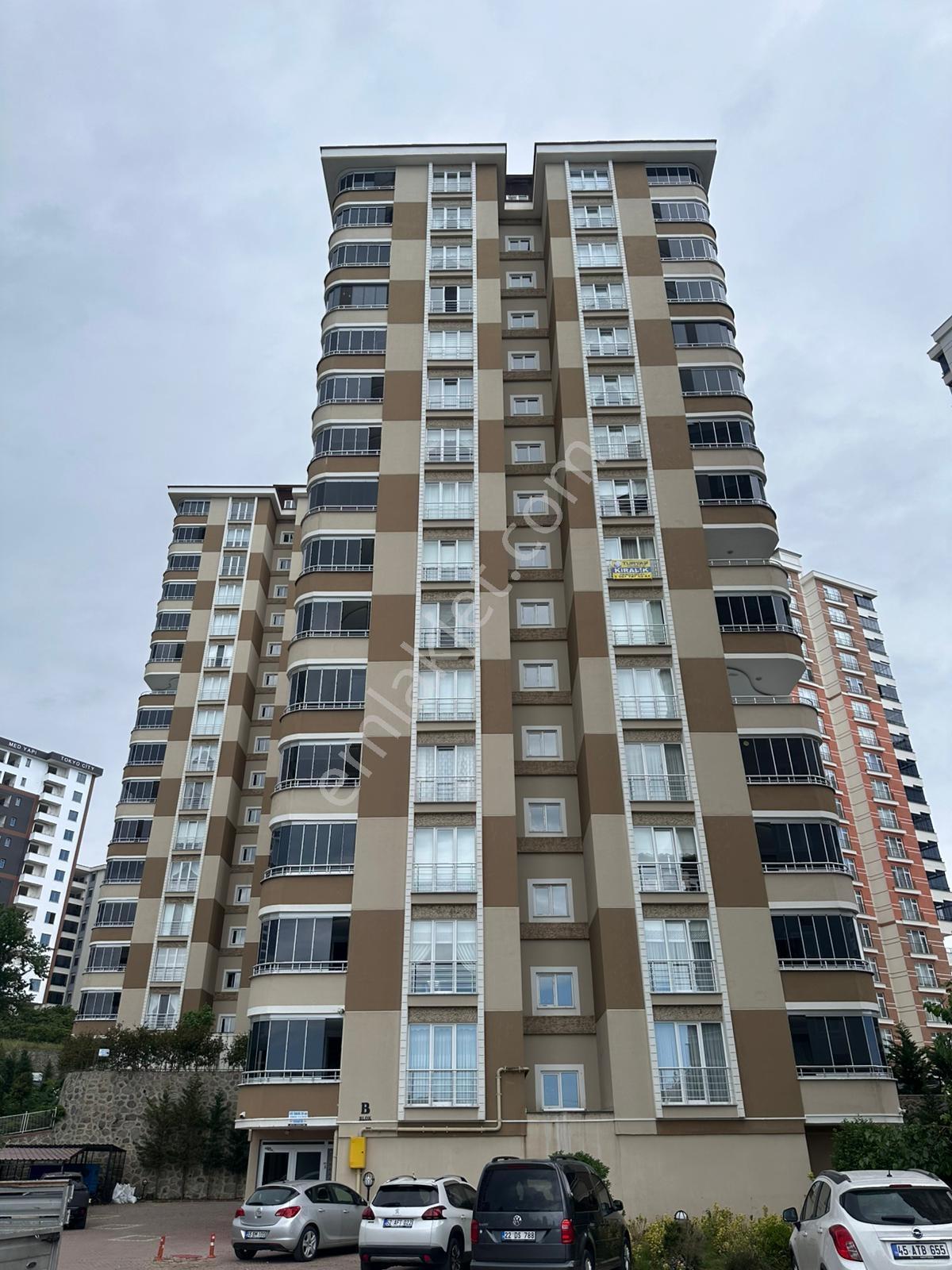 Turyap Fatsa Temsilciliğinden Başakşehir Sitesinde Kiralık 3+1