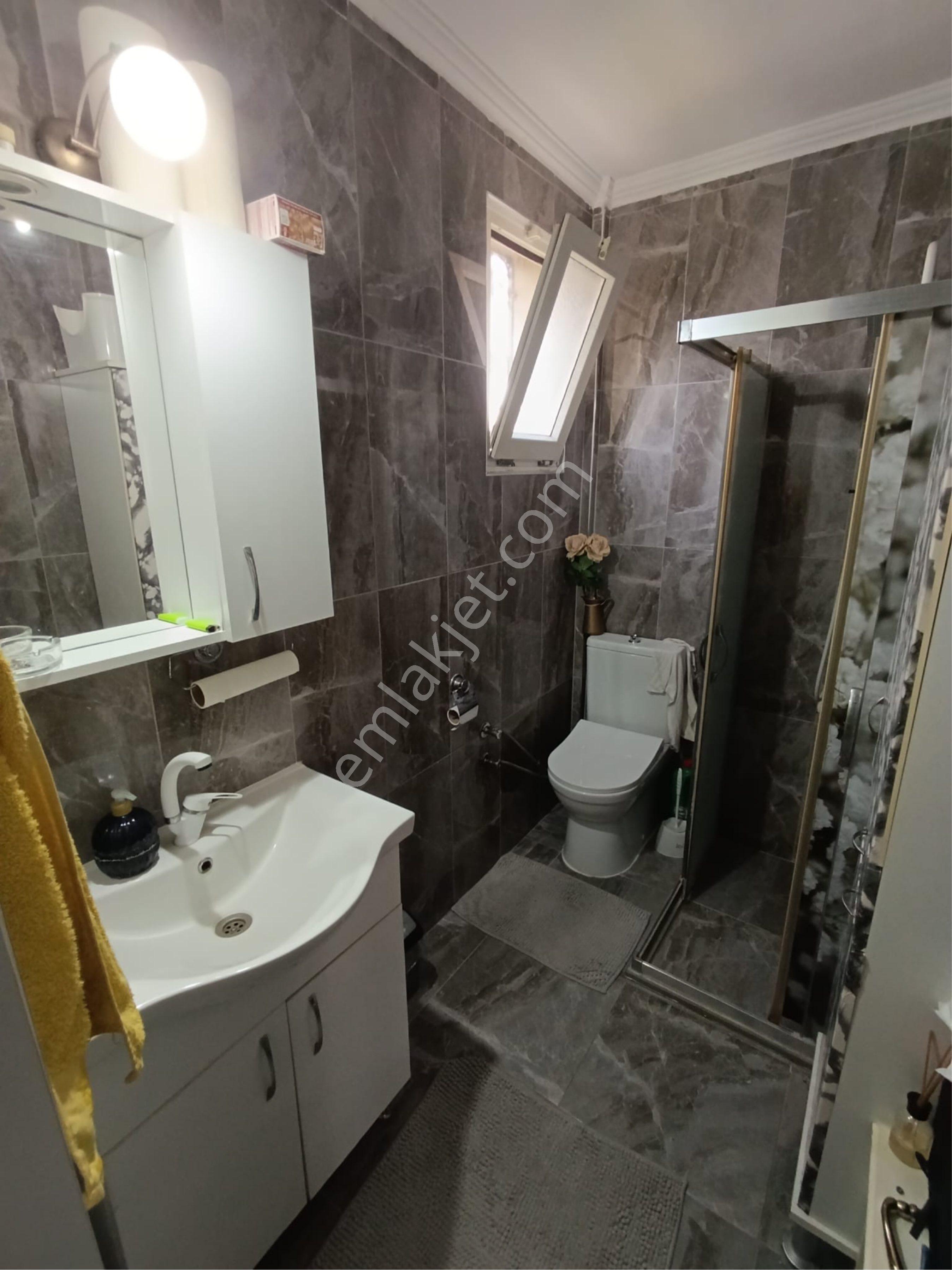 Kadınlar Denizi'nde Nezih Bir Sitede 4+1 Satılık Villa - Görsel 17
