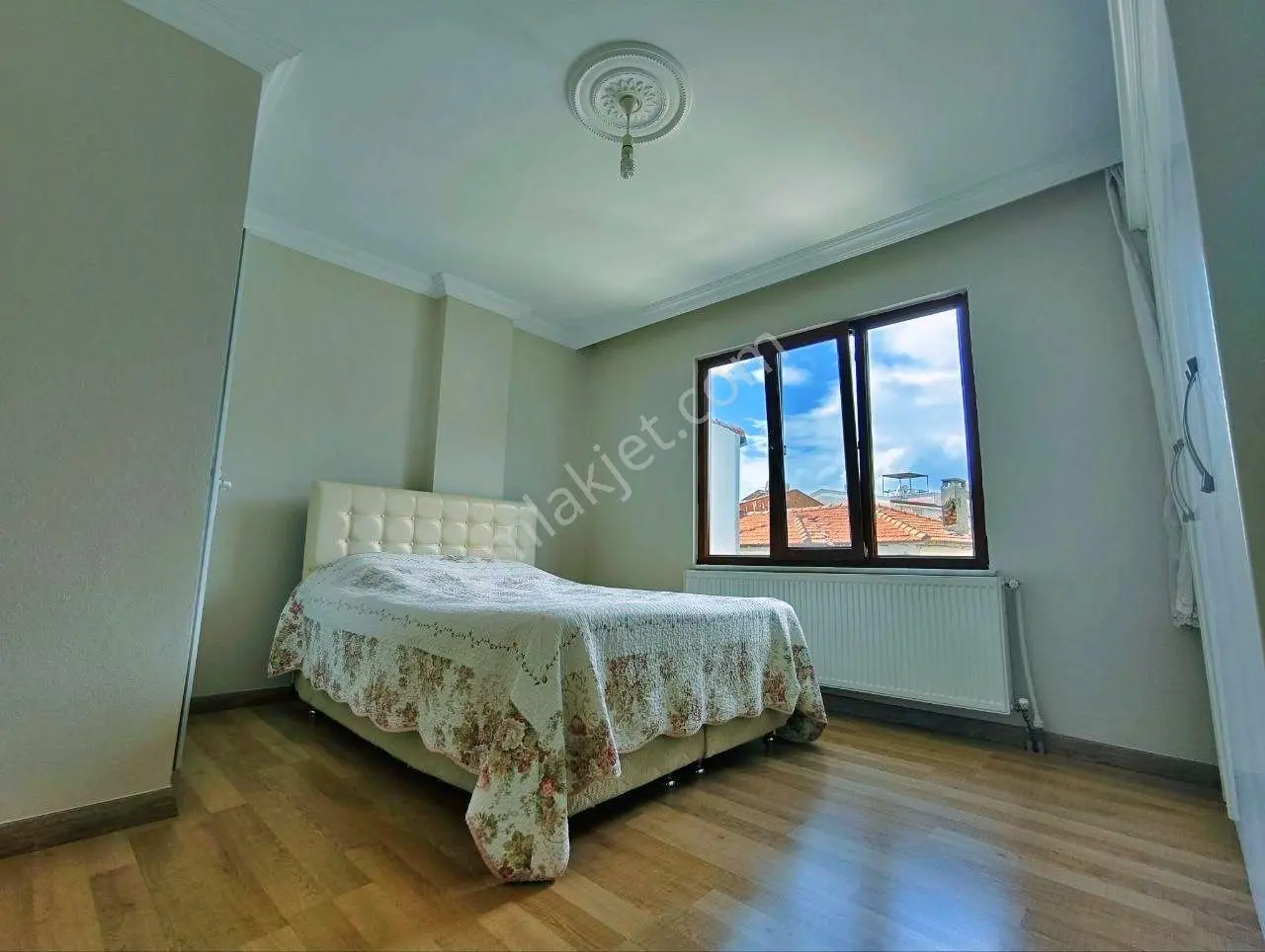 Uytundan Gürede Denize 250 Metre Jeotermalli 3+1 Satılık Villa - Görsel 8