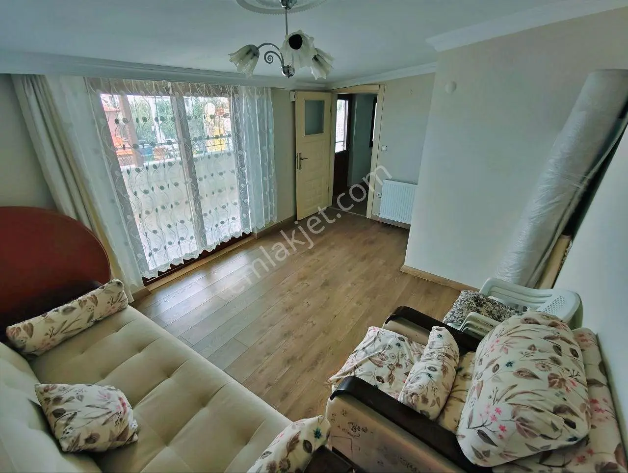 Uytundan Gürede Denize 250 Metre Jeotermalli 3+1 Satılık Villa - Görsel 12