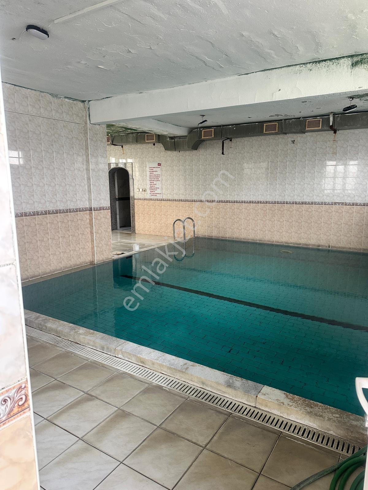 Mir'den Balıkesir Pamukçu Mh'si Termal Havuzlu 3+1 Kiralık Villa - Görsel 32