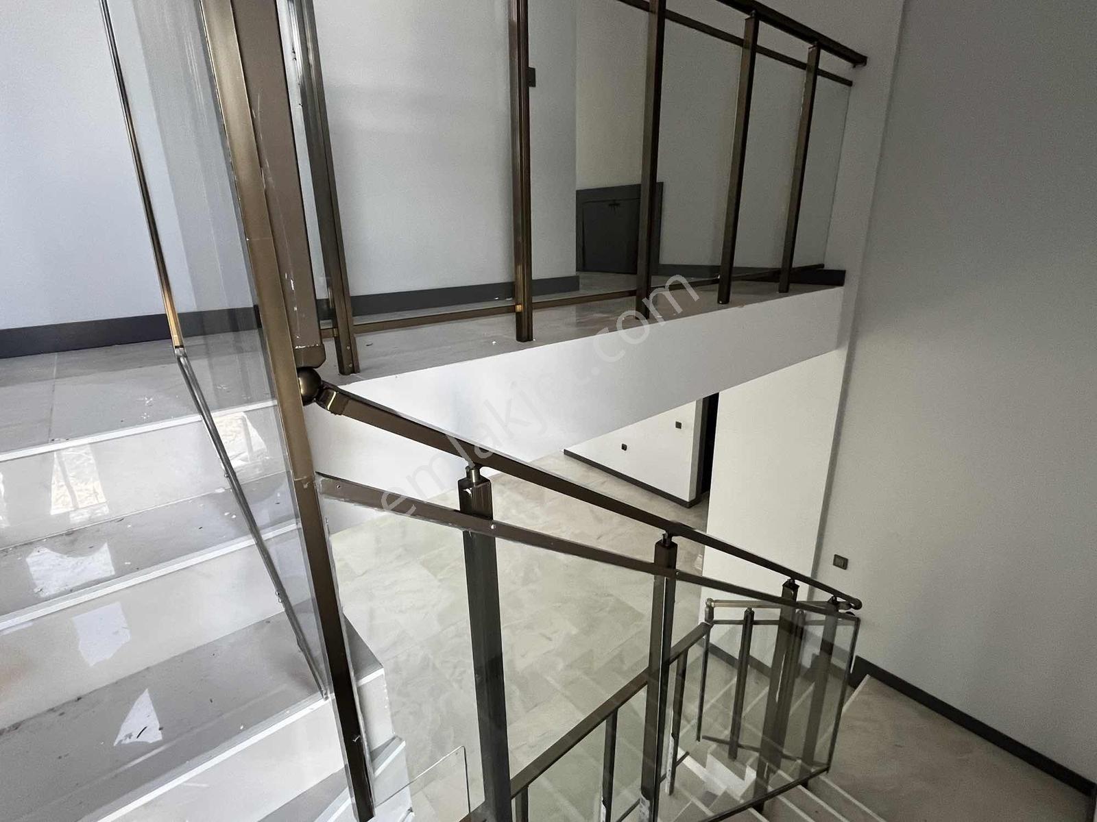 Bağlıca, Site İçinde, Müstakil, Lüks Ve Büyük Satılık 5+1 Villa - Görsel 4