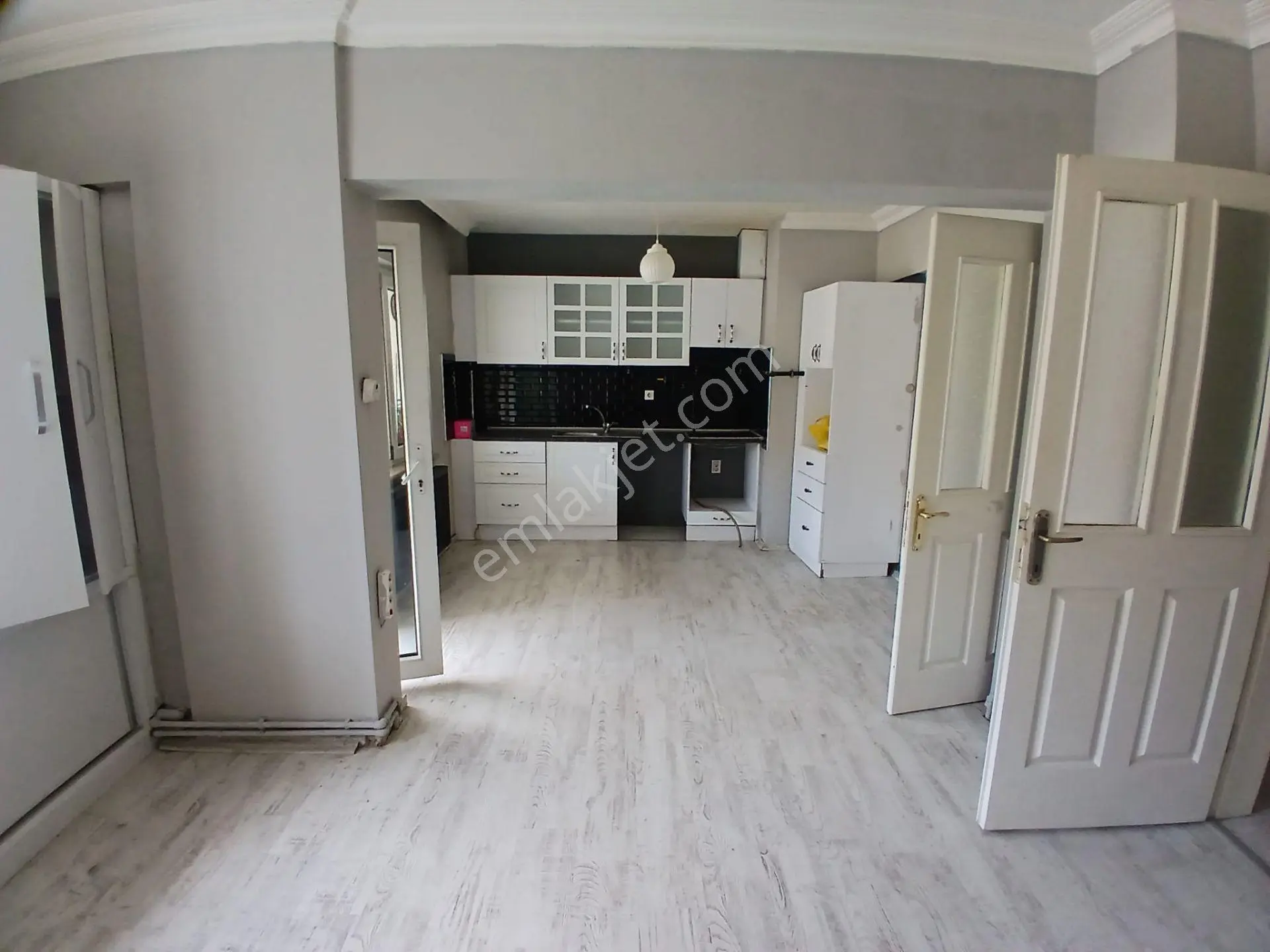 Ender Uysal Gayrimenkulden Foruma Yakın 2+1 Kiralık Asansörlü İş Yeri.. - Görsel 3