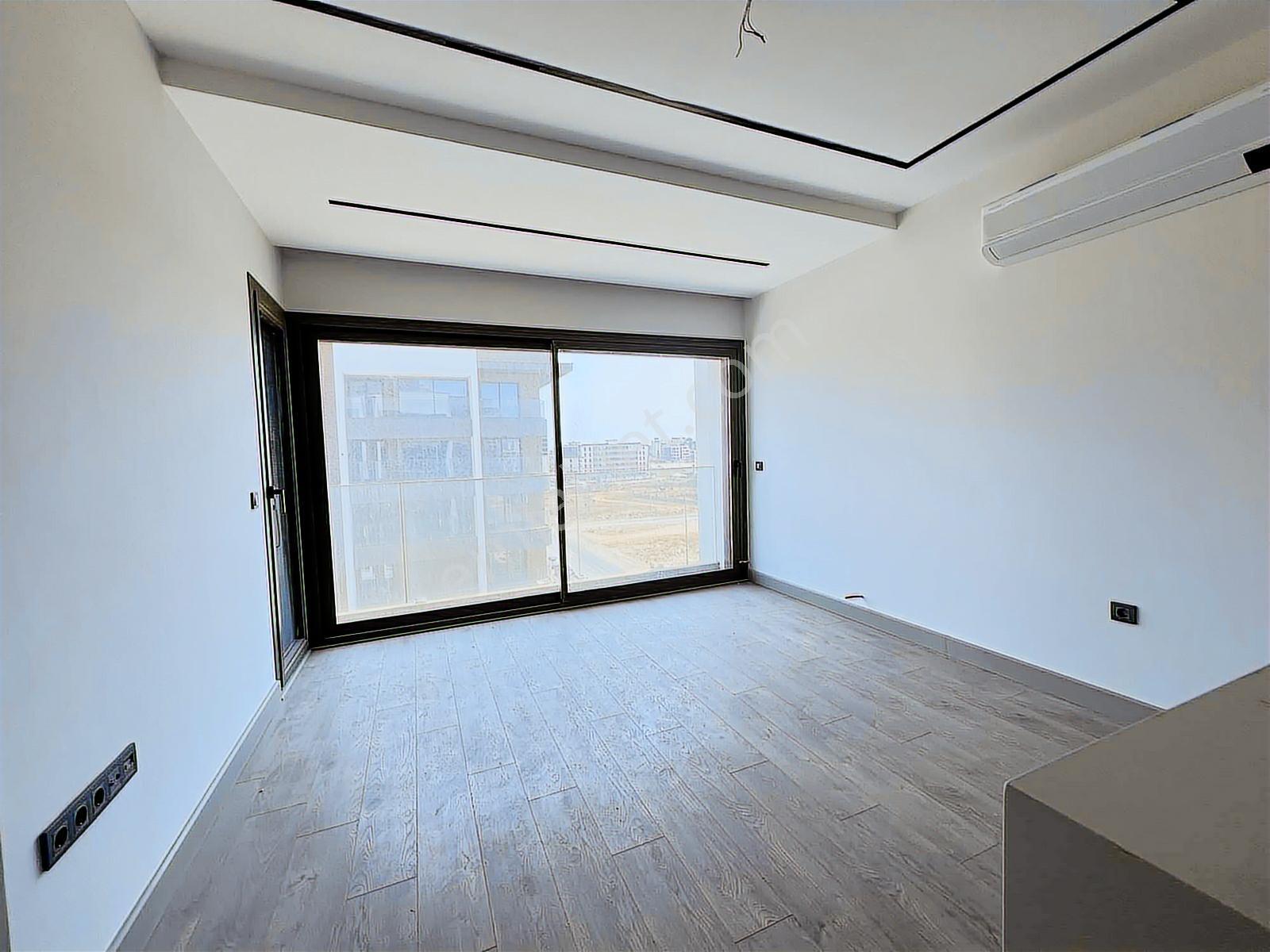 Full Özelikli Lüks Site De 1+1 Kiralık Daire - Görsel 35
