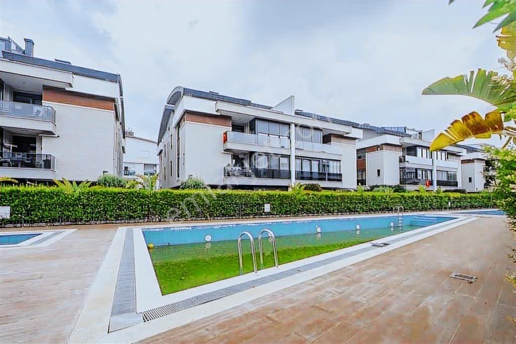 Güzeloba'nın En Prestijli Sitesinde 4+1 Satılık Daire - Görsel 32