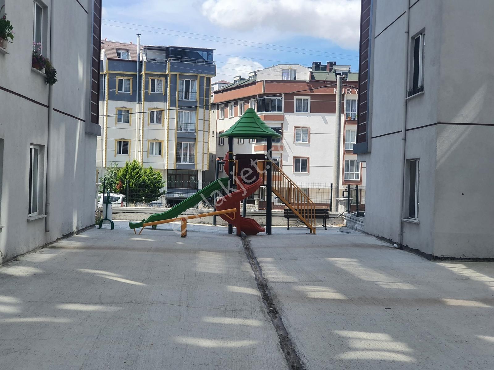 Yıldızpark Konutlarında Kiralık Geniş 2+1 - Görsel 22