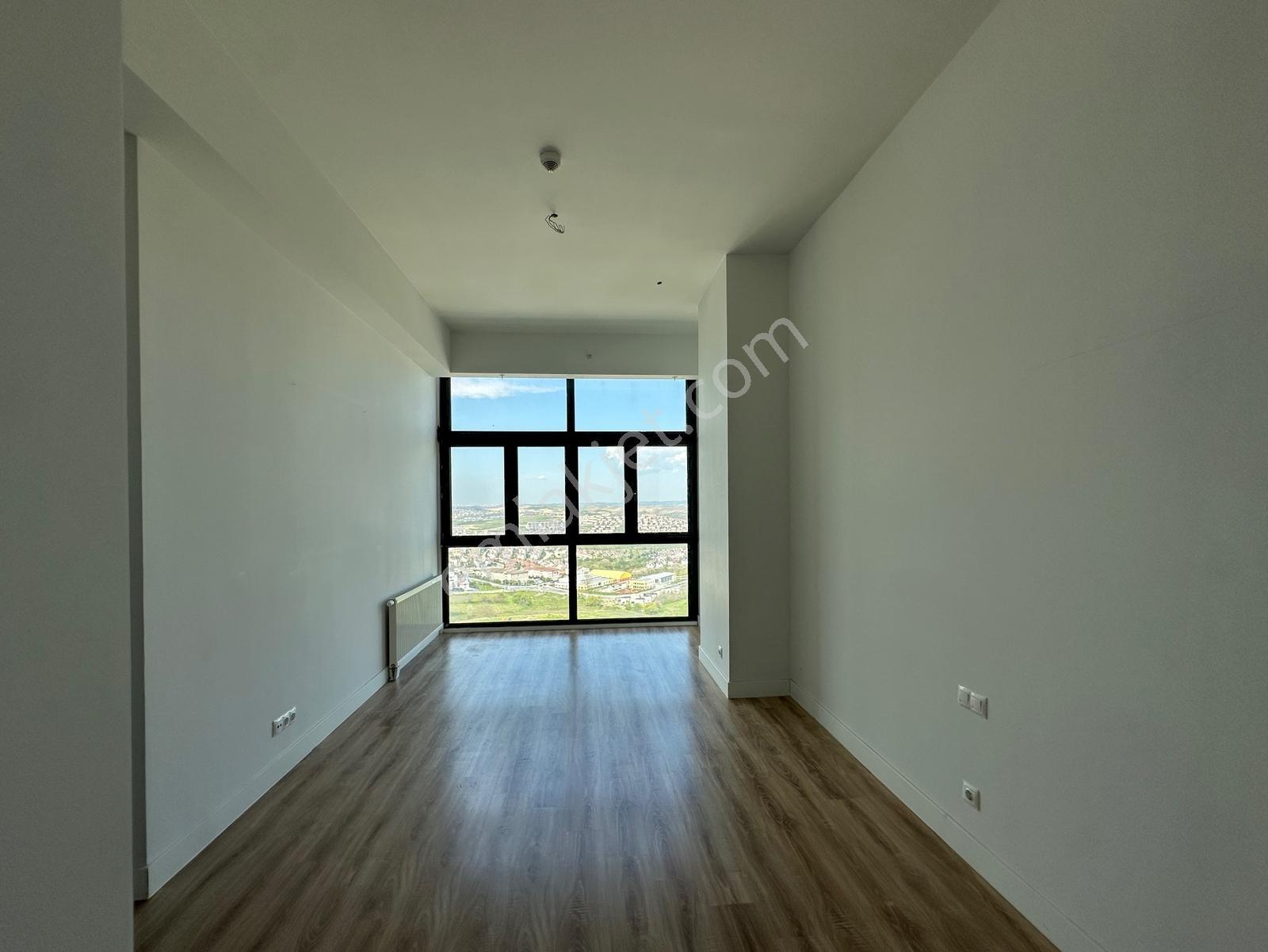 Bahçeşehir Akzirve Strada Özel Loft Daire 4+1 Satılık Teraslı - Görsel 21