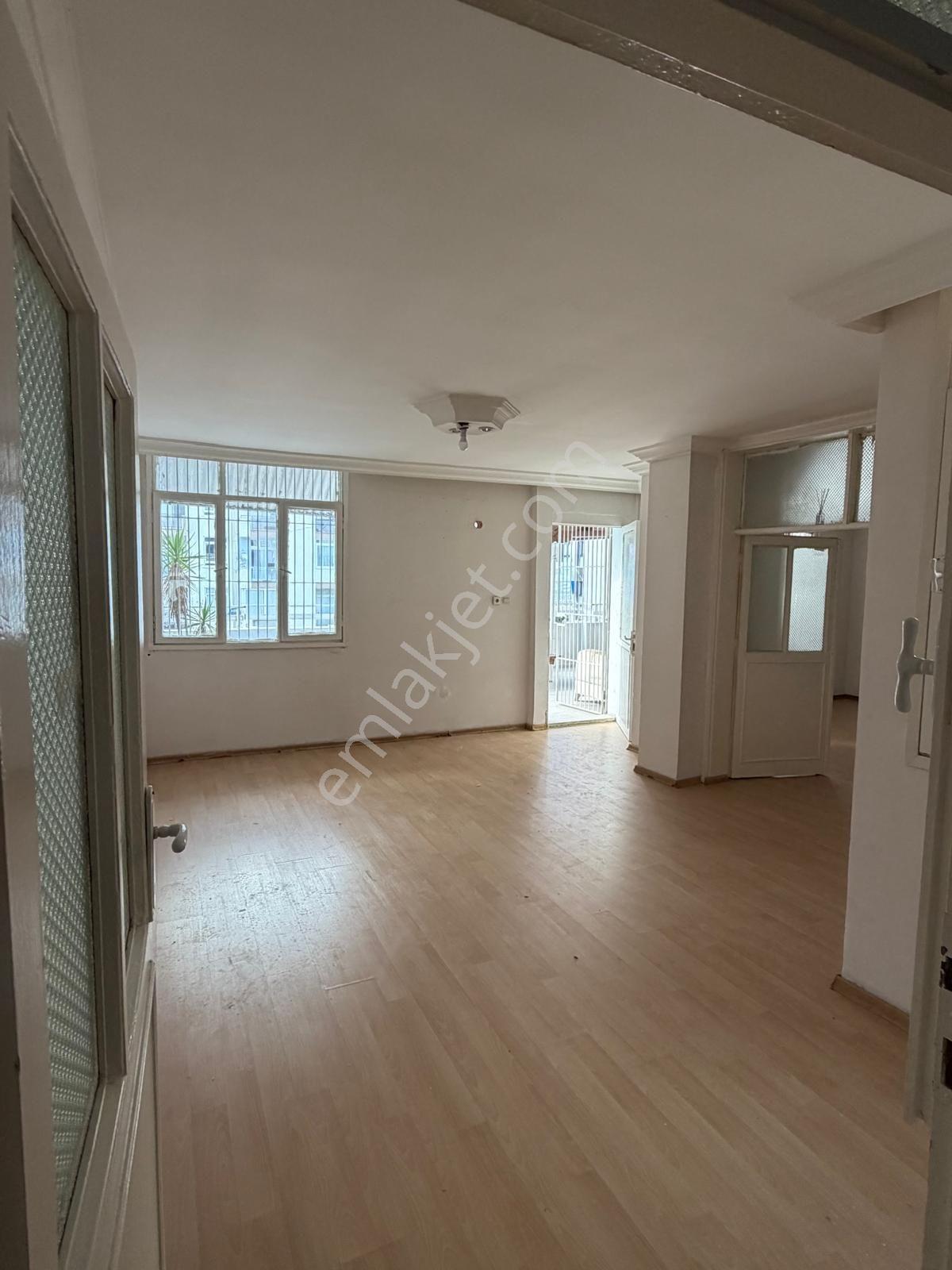 Yeşilyurt Mahallesi İbo Osman Caddesinde 3+1 Teraslı Satılık Daire - Görsel 15