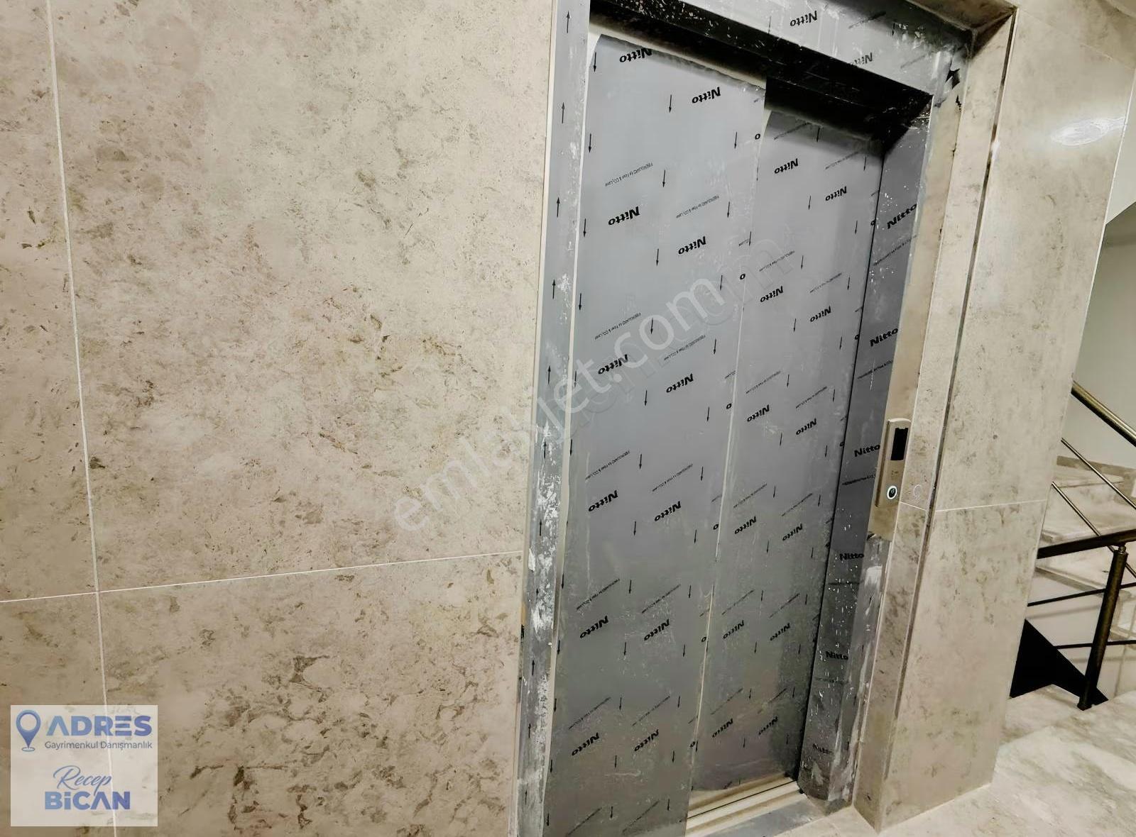 Çeliktepede Satılık 2+1 K.mutfak Metro 10 Dk Tapumasrafsız - Görsel 4