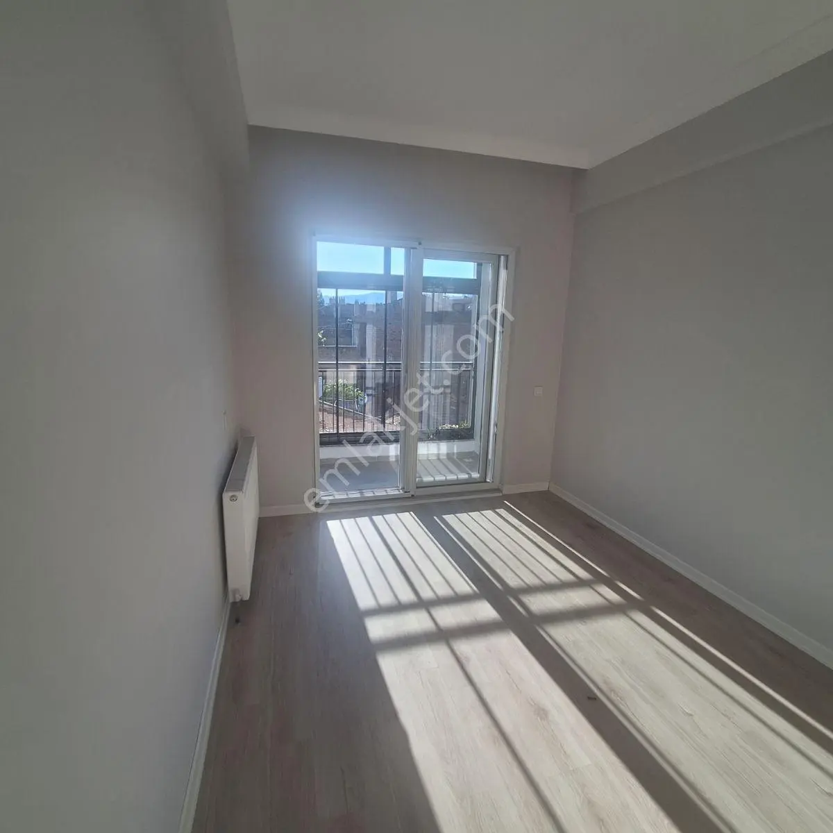 Er Yapı'dan Kiralık Gümüşçeşme Mh. 3+1 Arakat Daire - Görsel 4