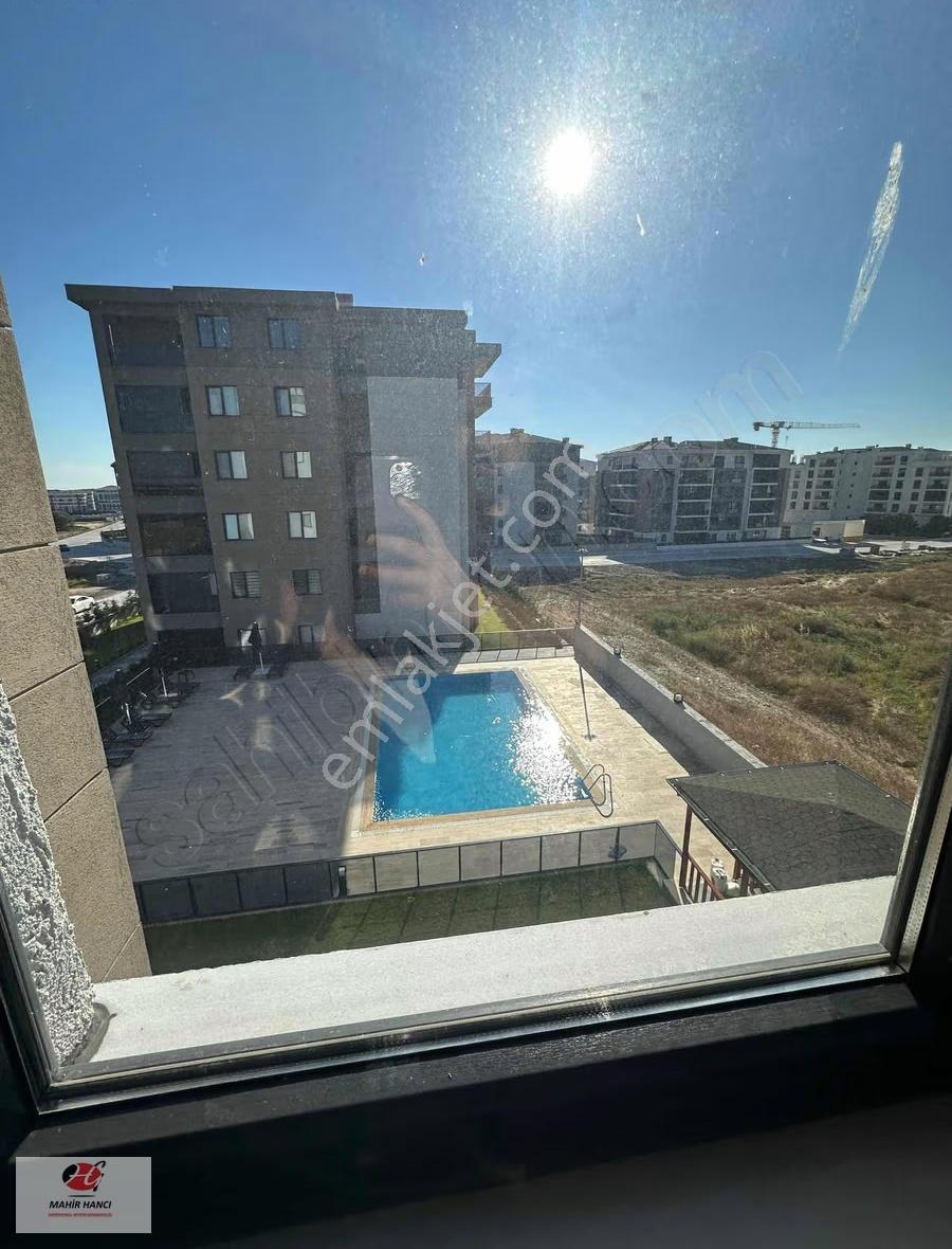 Havuzlu Site İçerisinde Kiralık 2+1 Daire - Görsel 5