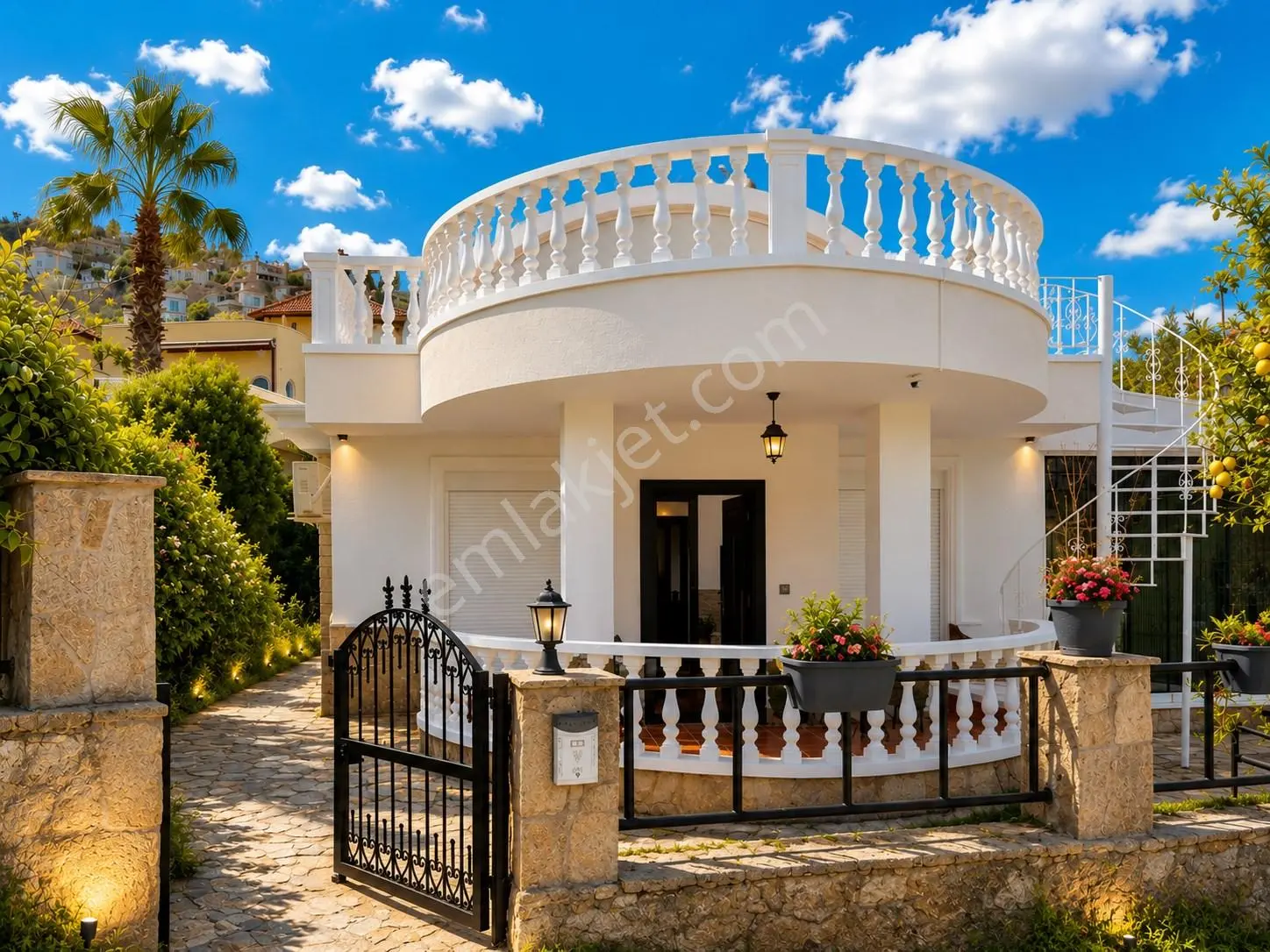 Alanya Kargıcak'ta Deniz Manzaralı Müstakil 2+1 Villa - Görsel 2