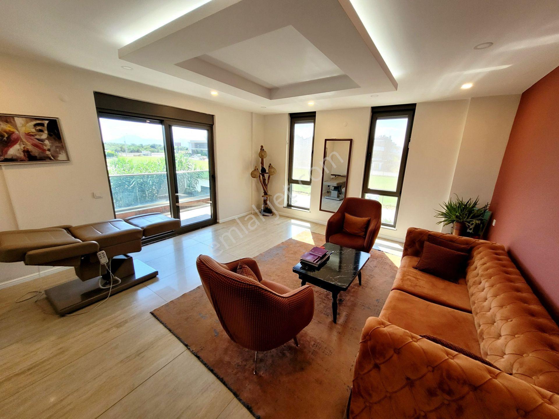 Kundu Turizm Yolunda 7+1 Havuzlu - Doğalgazlı Tripleks Villa - Görsel 18