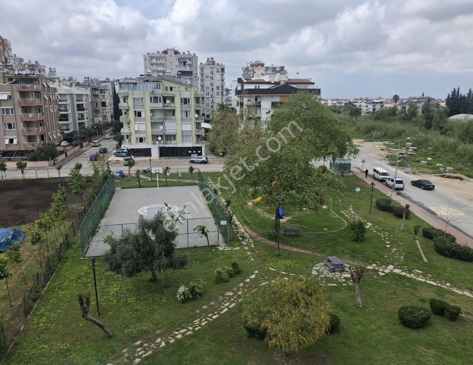 Düdenpark Yanı 300 M² Geniş Teraslı Yatırımlık Dubleks - Görsel 14