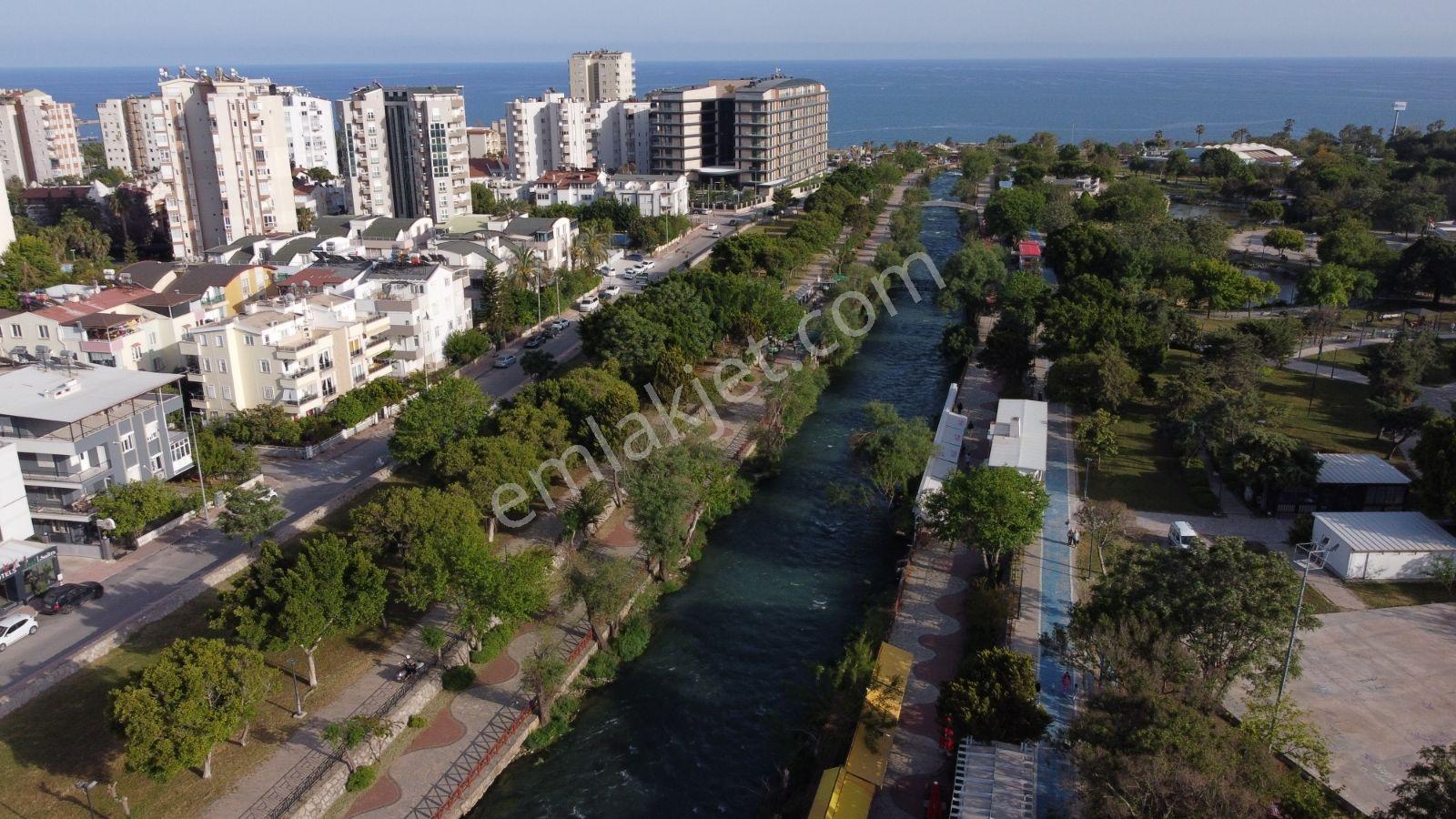 Düdenpark Yanı 300 M² Geniş Teraslı Yatırımlık Dubleks