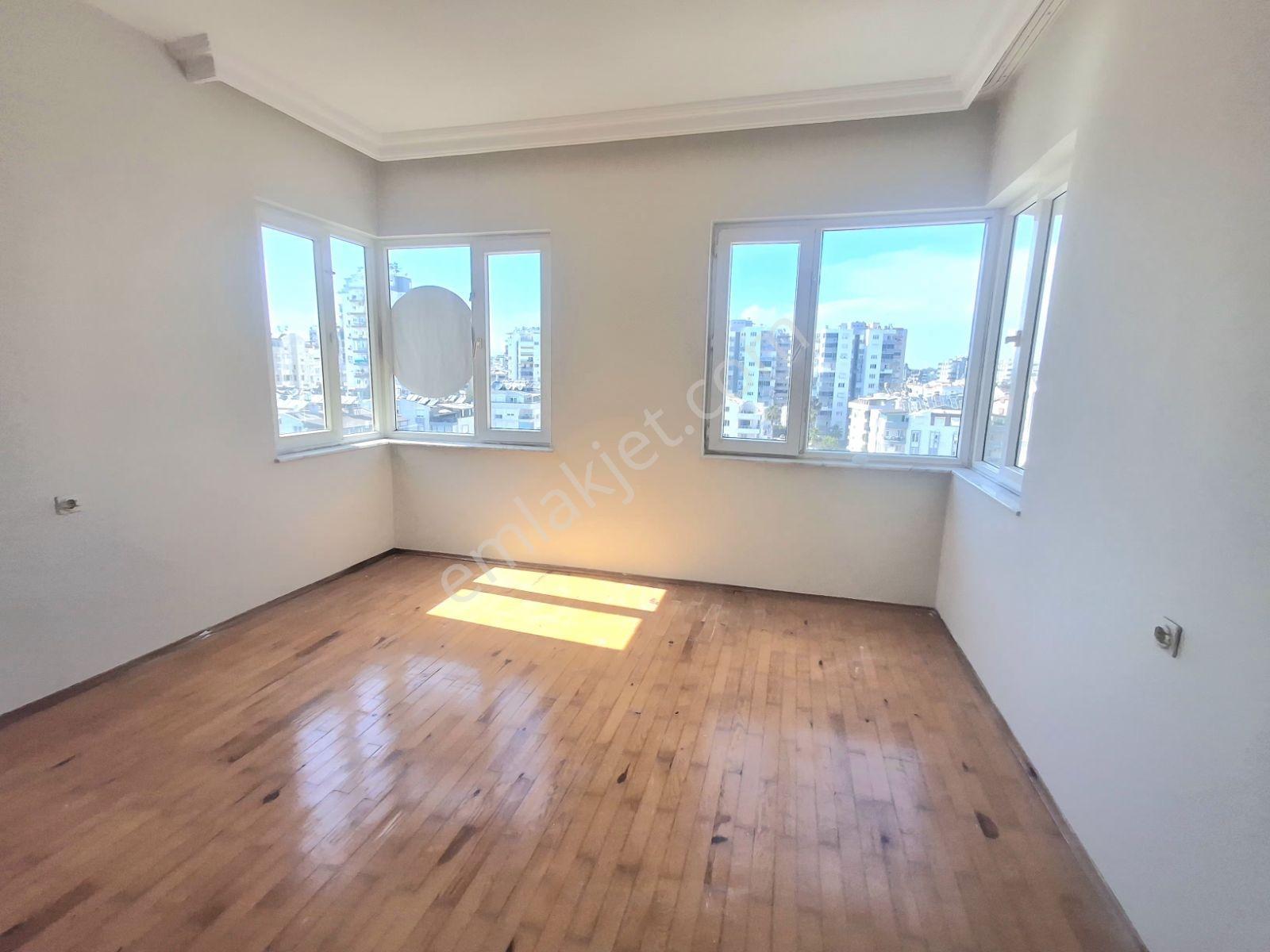 Çağlayan'da Kiralık Deniz Manzaralı 3+1 Daire / Zu Vermieten - Görsel 10