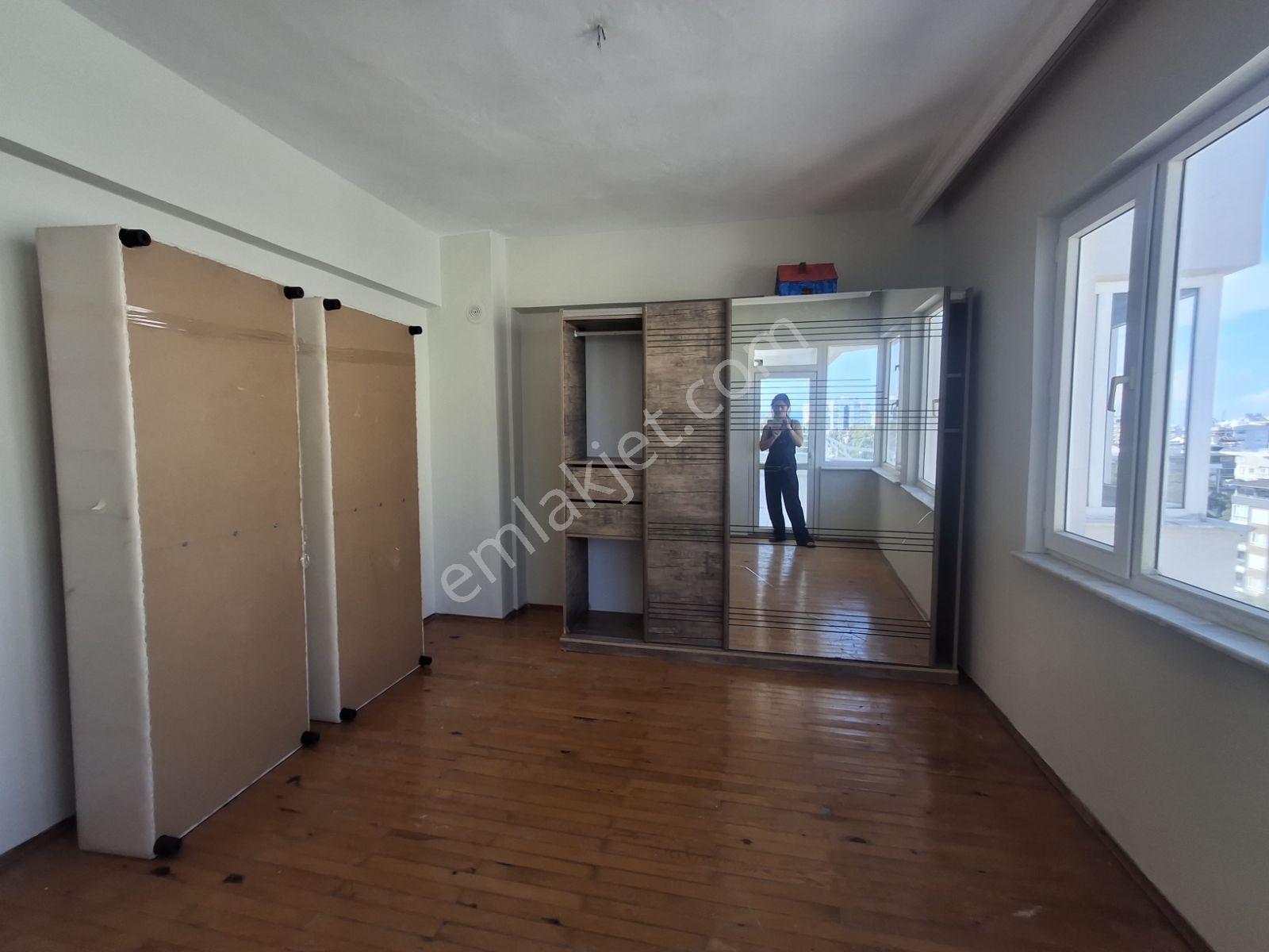 Çağlayan'da Kiralık Deniz Manzaralı 3+1 Daire / Zu Vermieten - Görsel 24
