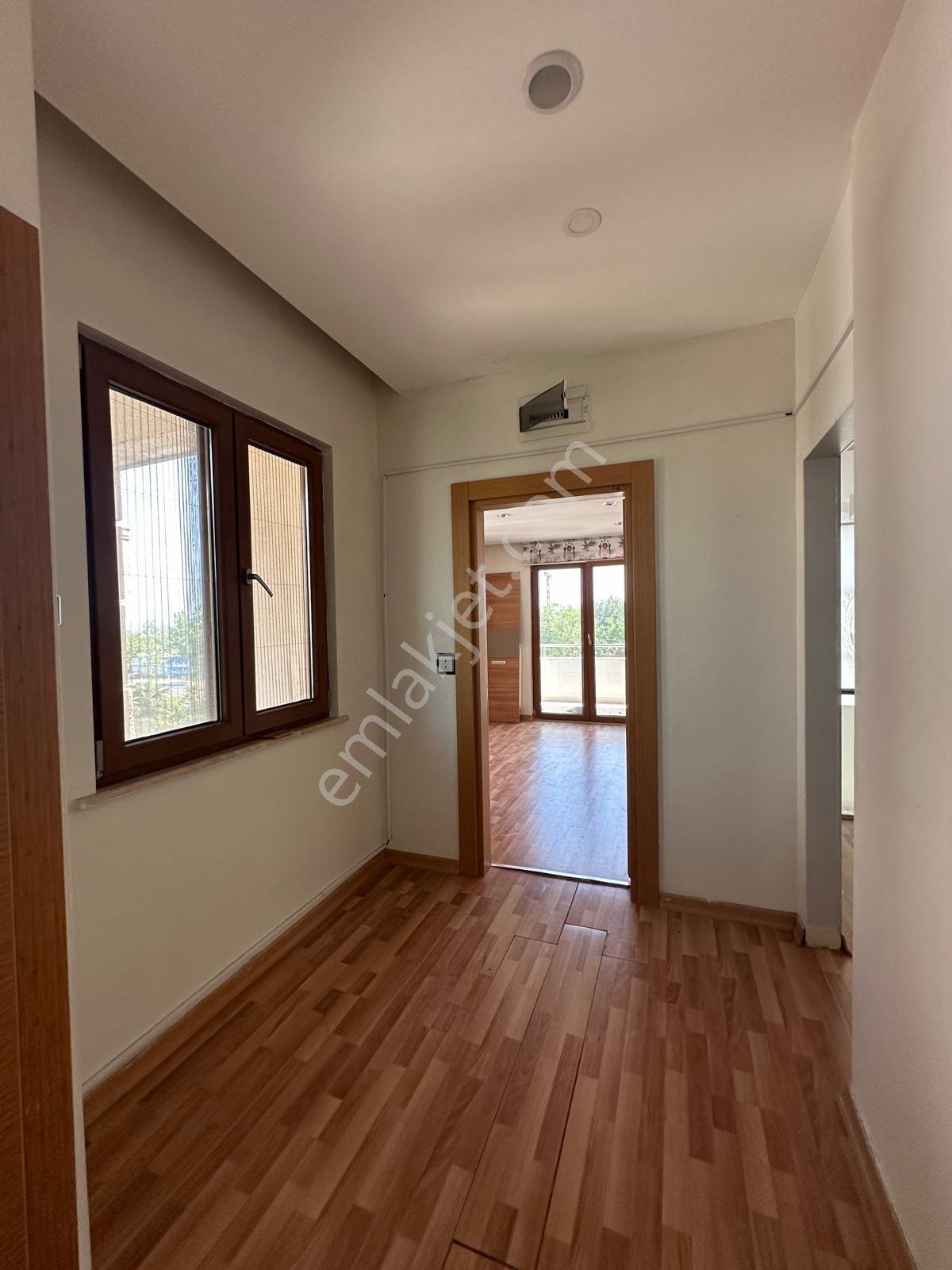 Habitat Park Akıllı Villalarda Deniz Manzaralı Kiralık 6+2 Villa - Görsel 16